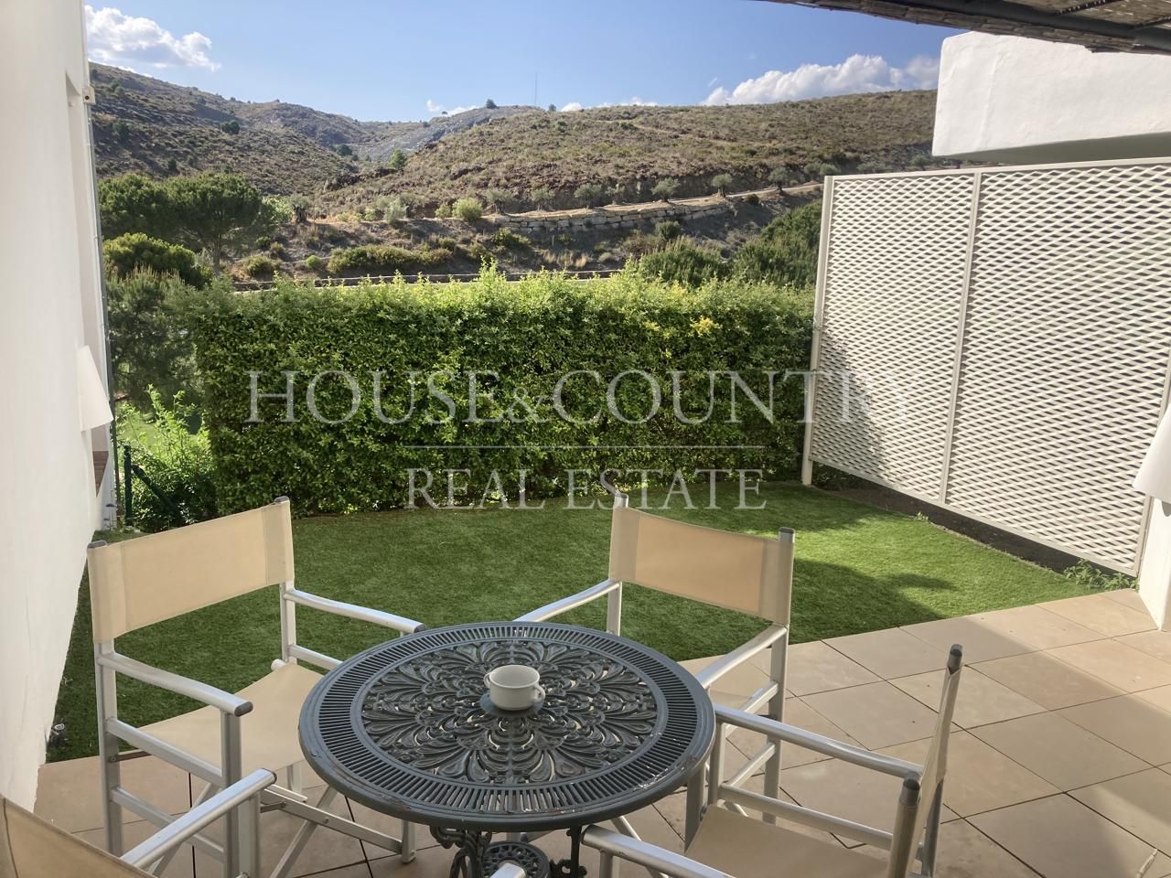 Ground Floor Apartment in Tee 5, Benahavis