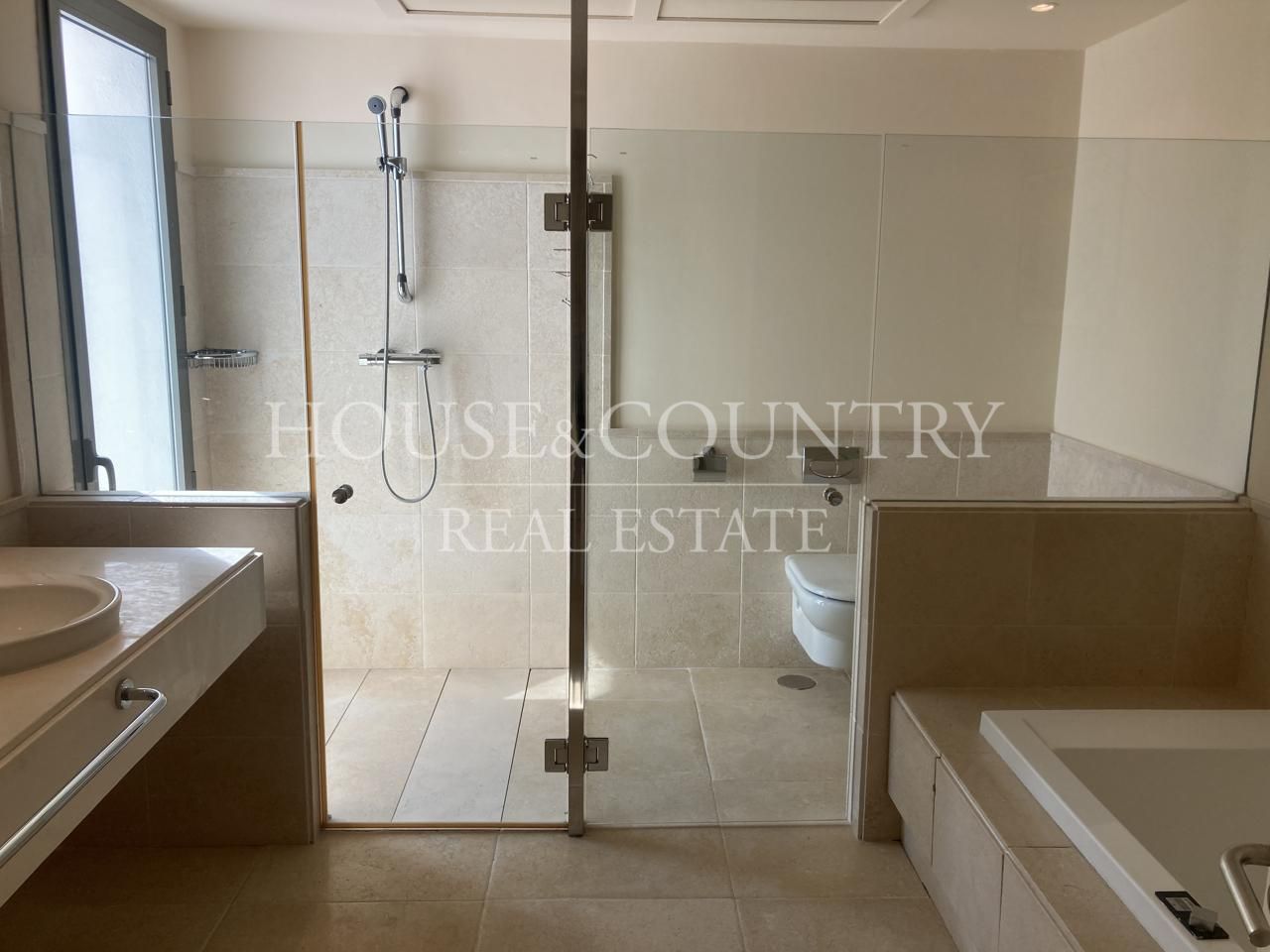 Ground Floor Apartment in Tee 5, Benahavis