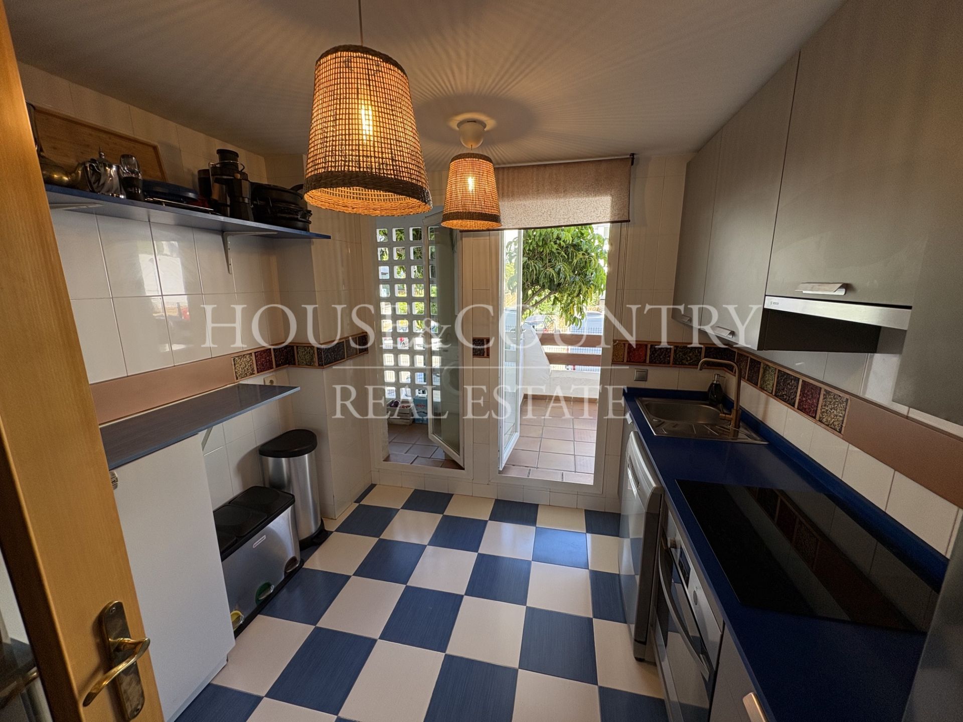 Apartment in Selwo Hills, Estepona