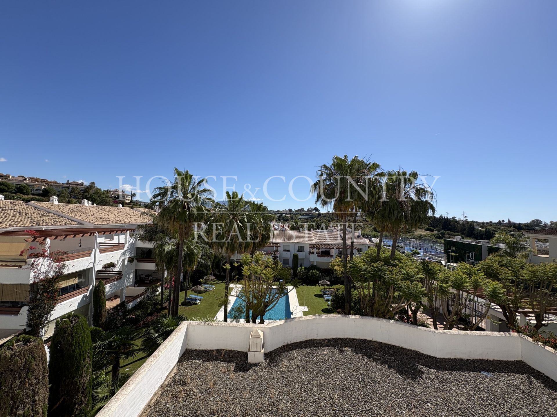 Apartment in Selwo Hills, Estepona