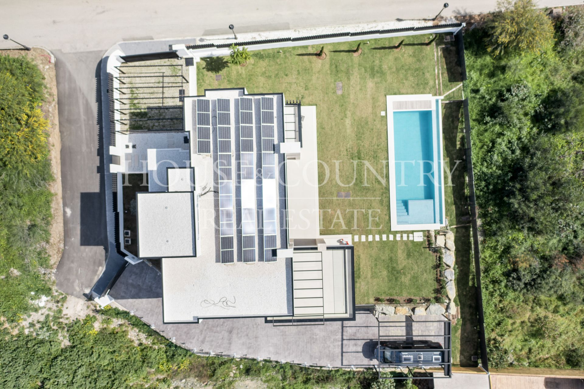 Villa en La Alqueria, Benahavis