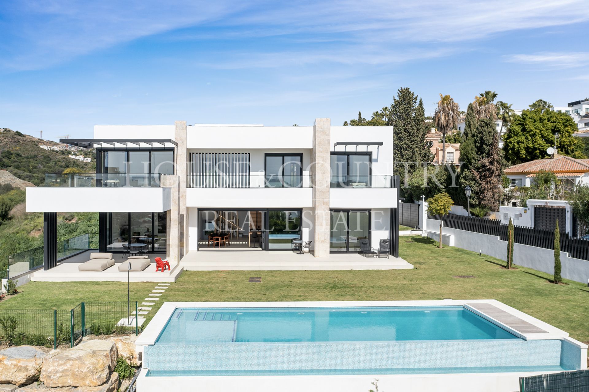 Villa en La Alqueria, Benahavis