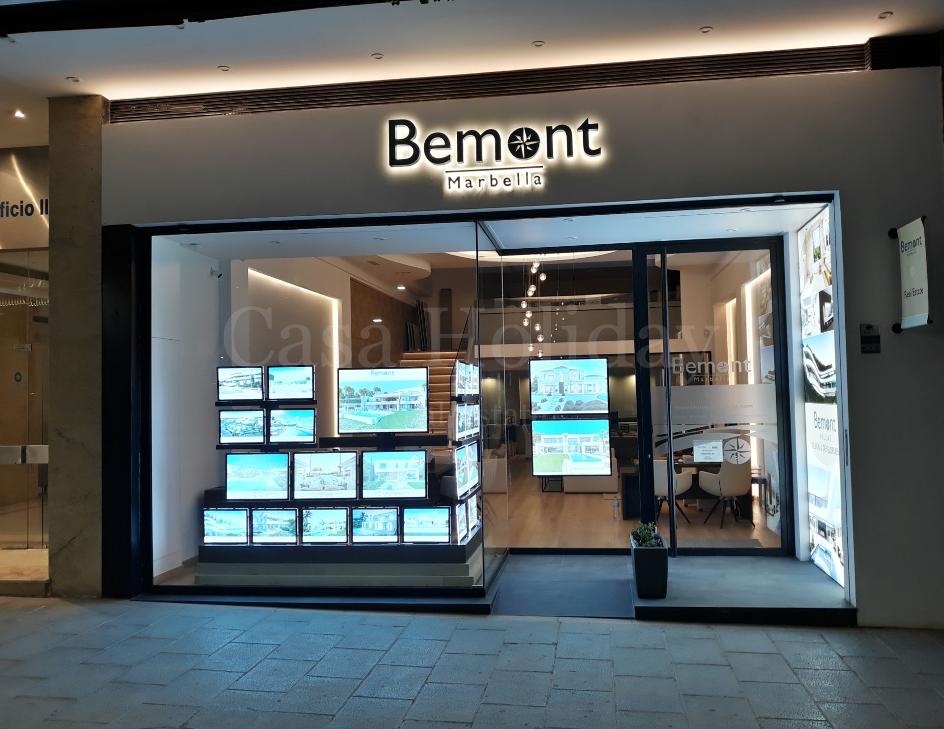 Local Comercial en Marbella - Puerto Banus, Marbella
