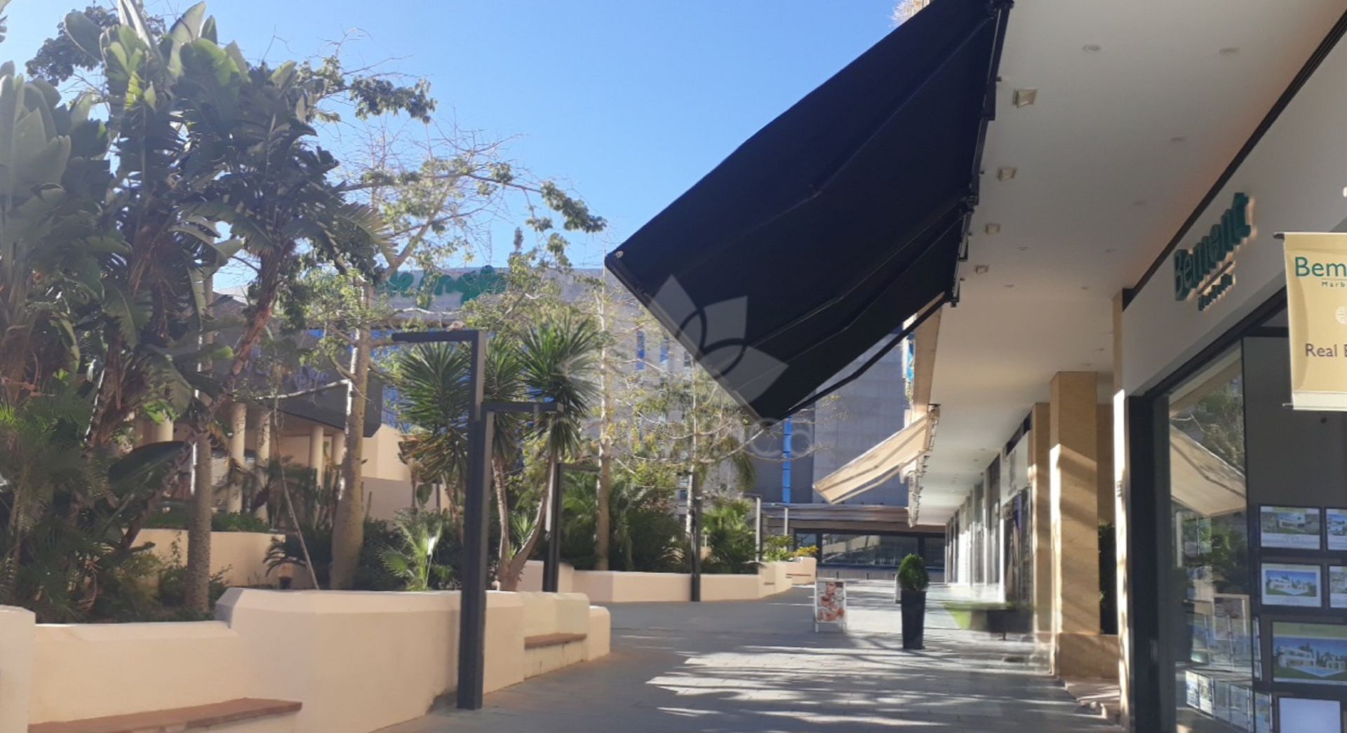 Commercial Premises in Marbella - Puerto Banus, Marbella