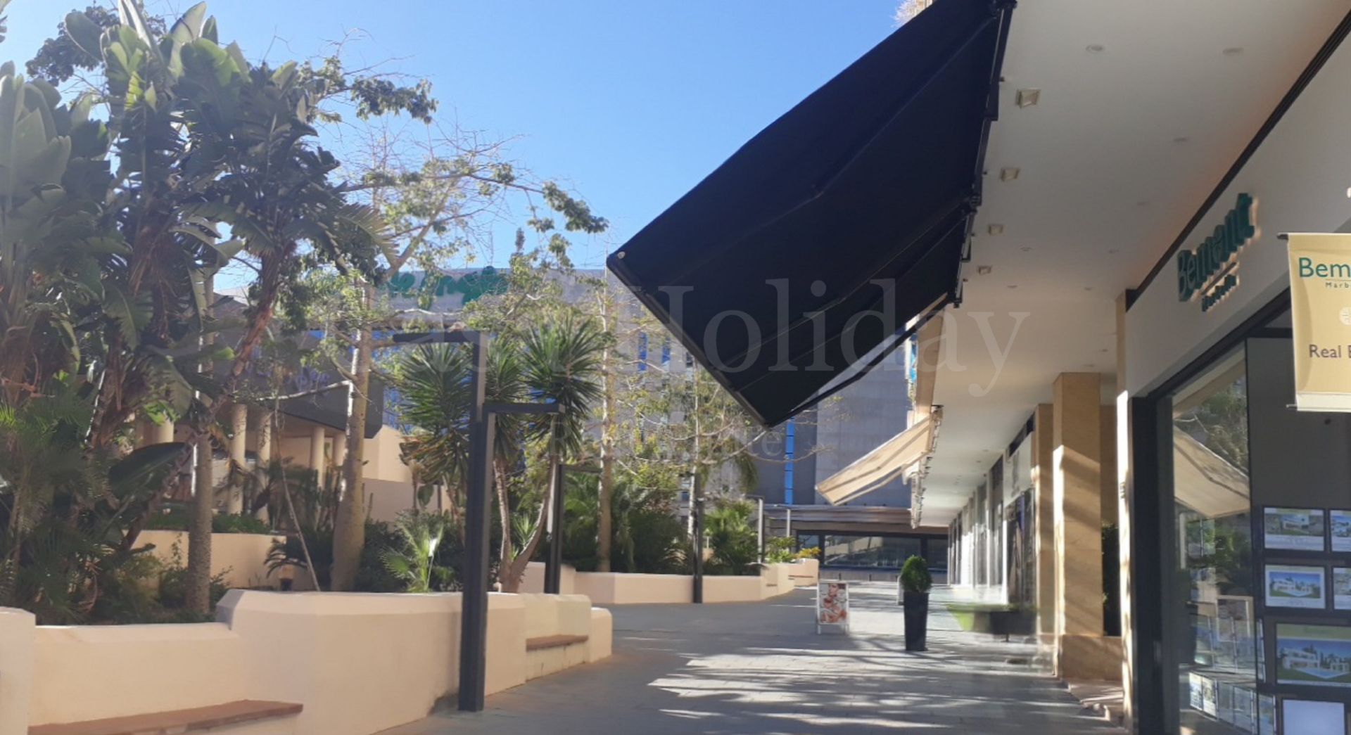 Local Comercial en Marbella - Puerto Banus, Marbella