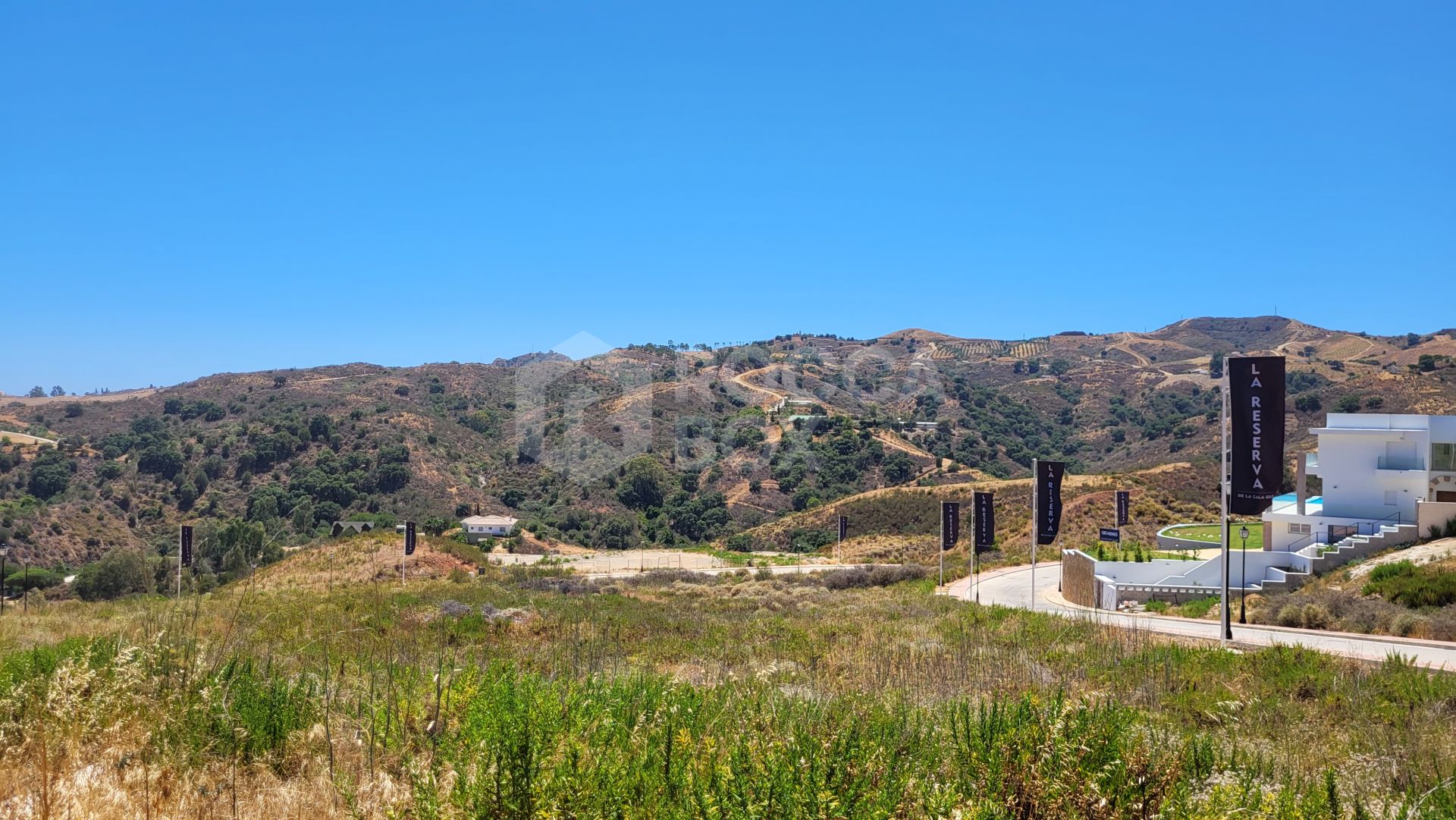 Plot with sea views for sale in La Reserva de la Cala Golf