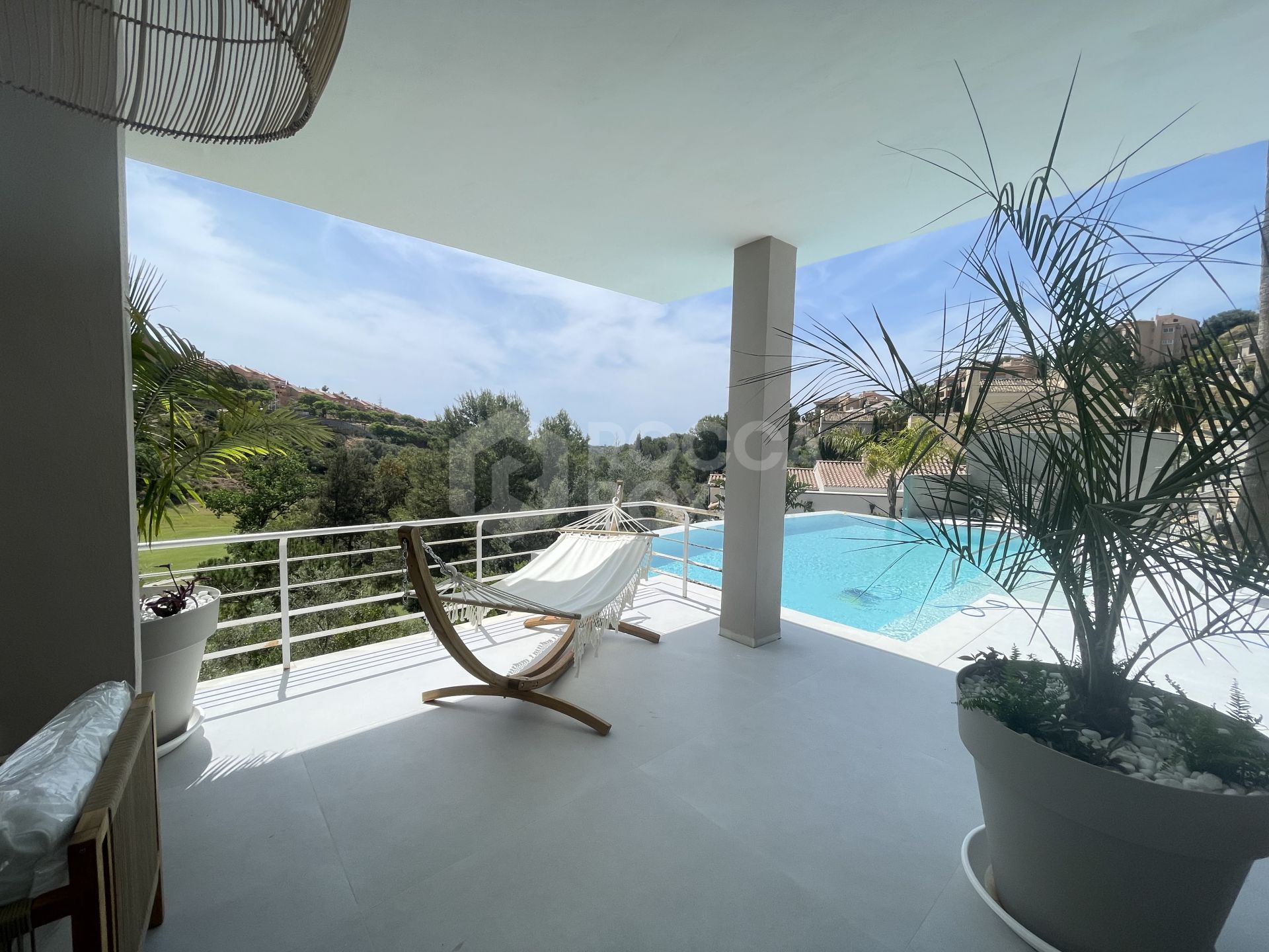 Stunning contemporary Villa for sale in Elviria, Marbella