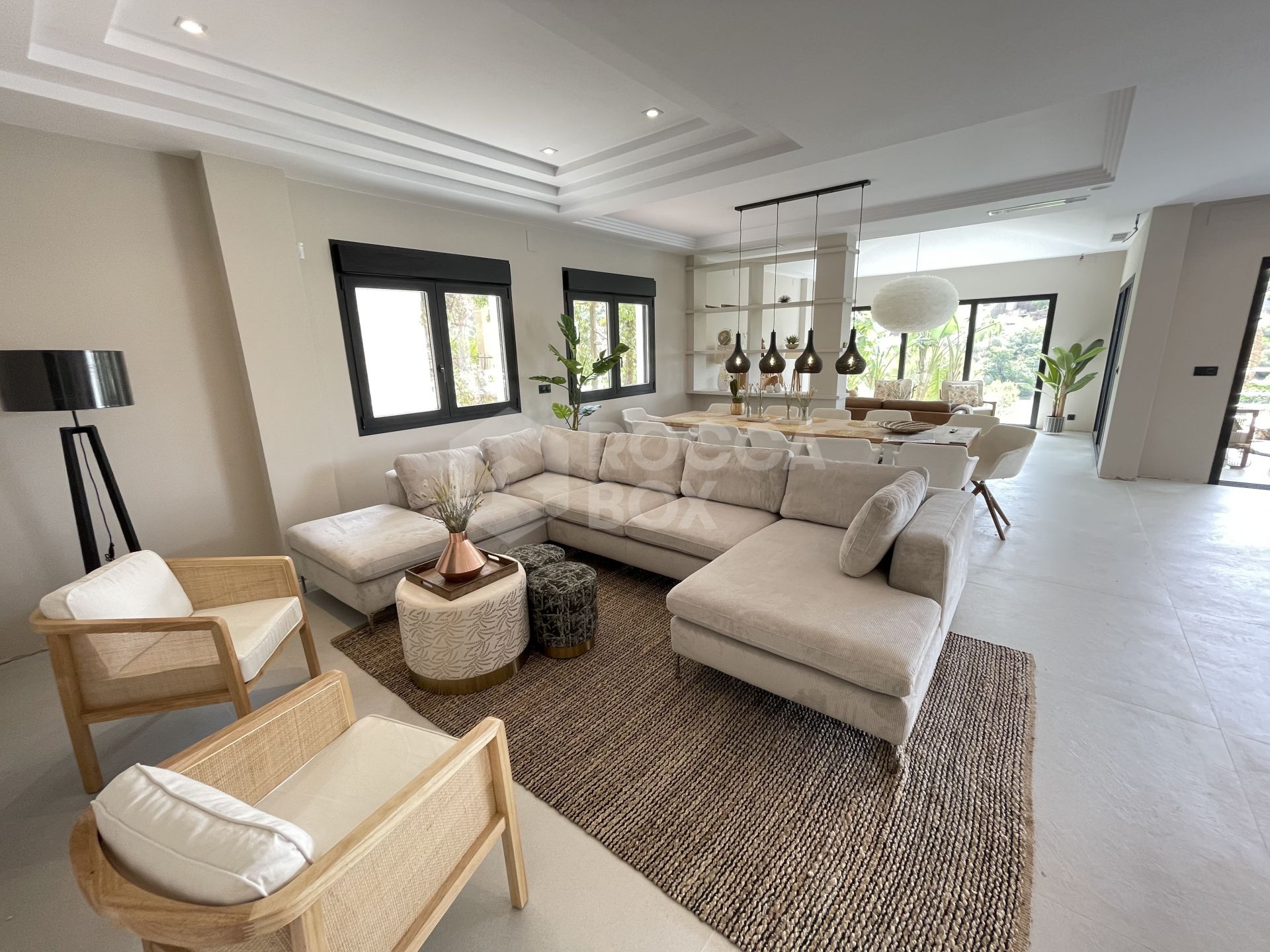 Stunning contemporary Villa for sale in Elviria, Marbella