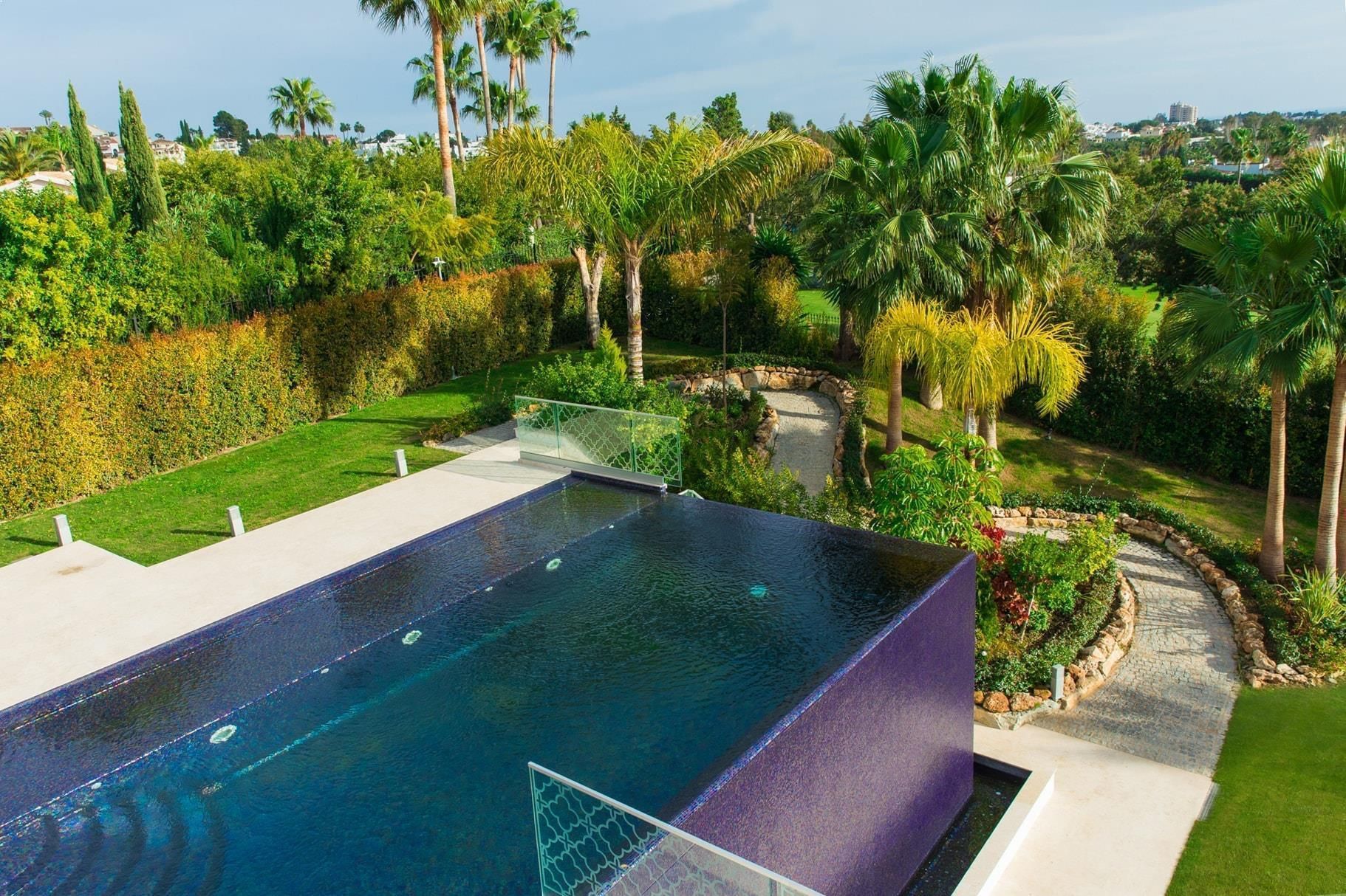 Frontline golf Villa in Los Naranjos