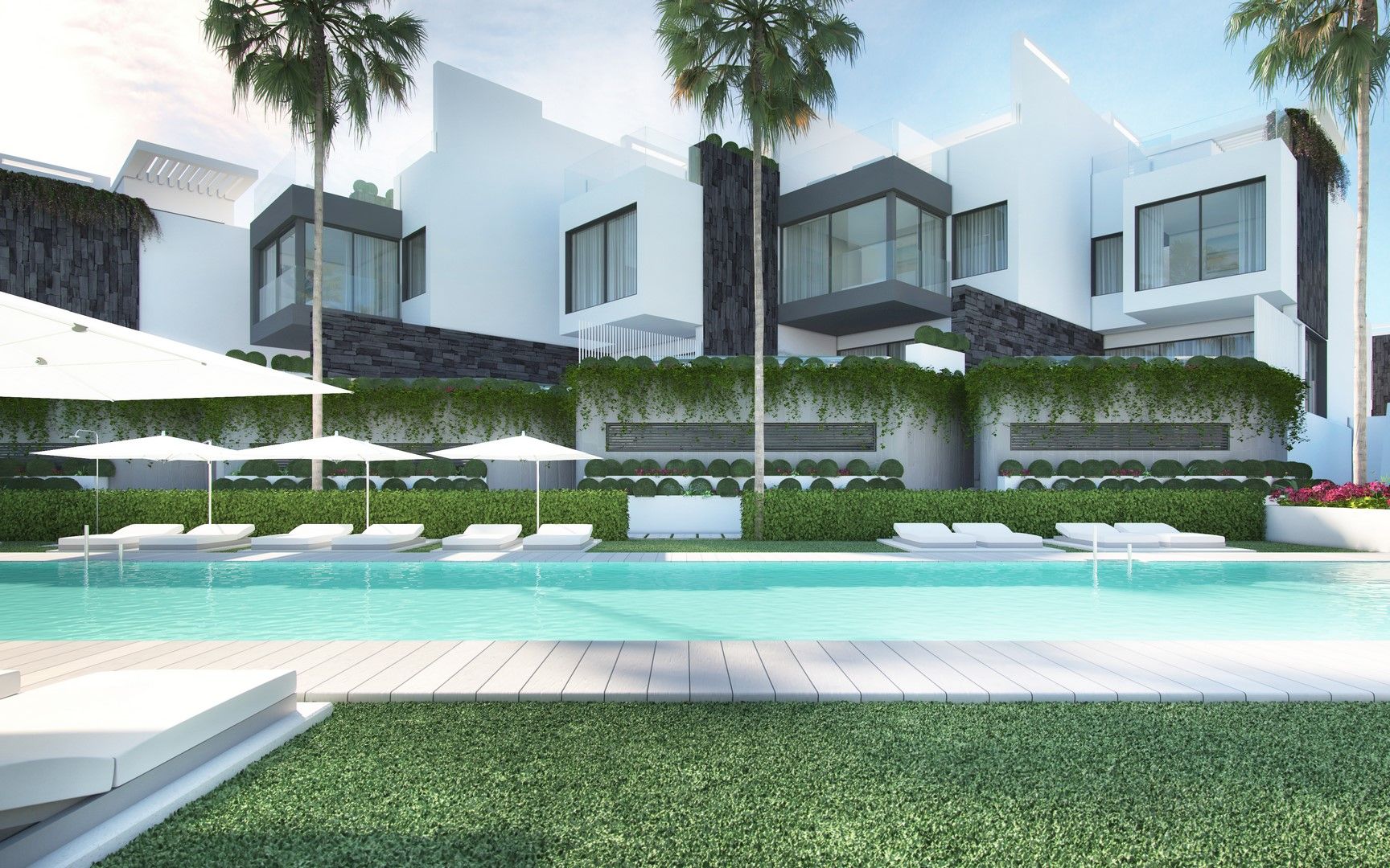 3 bedroom front line beach townhouse in Estepona West
