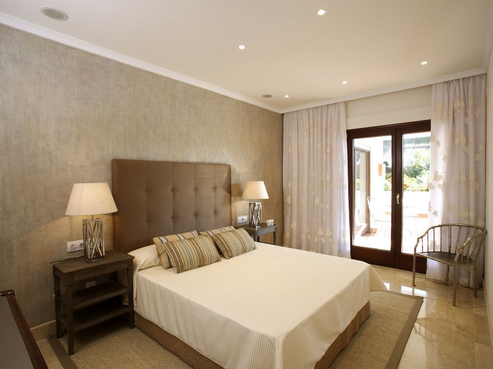 Ground Floor Apartment  in Lomas del Rey, Marbella Golden Mile, Marbella