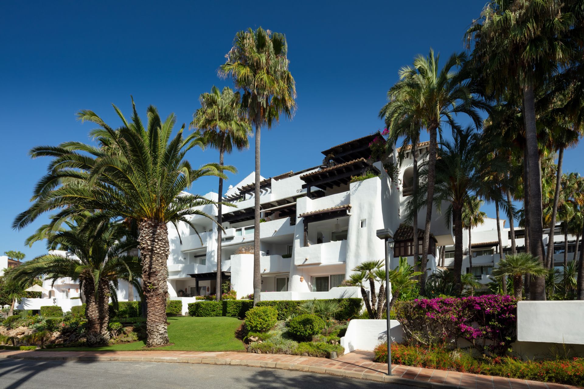 Duplex Penthouse  in Puente Romano, Marbella Golden Mile, Marbella