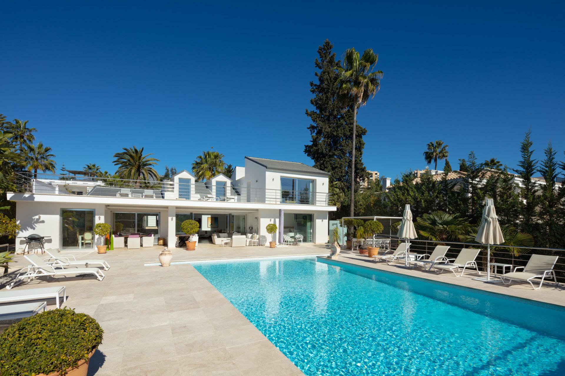 Villa  in Parcelas del Golf, Nueva Andalucia, Marbella