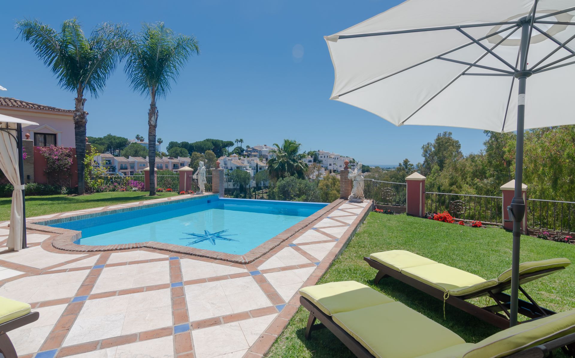 Classic Andalucia style Villa for sale in La Quinta
