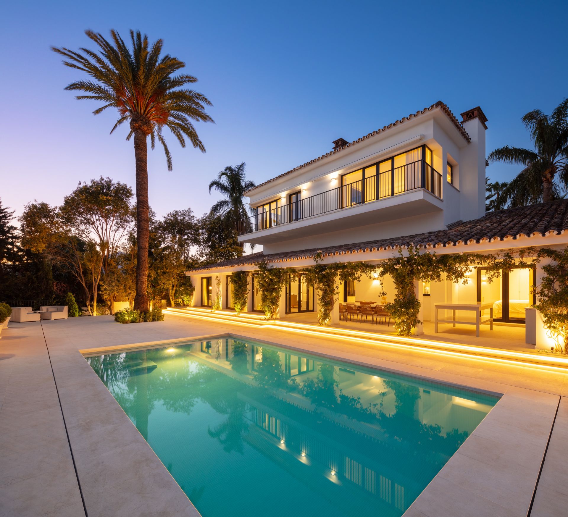 Villa Sandcastle - beautifully renovated frontline golf property