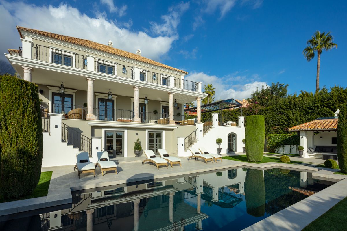 Villa  in Sierra Blanca, Marbella Golden Mile, Marbella