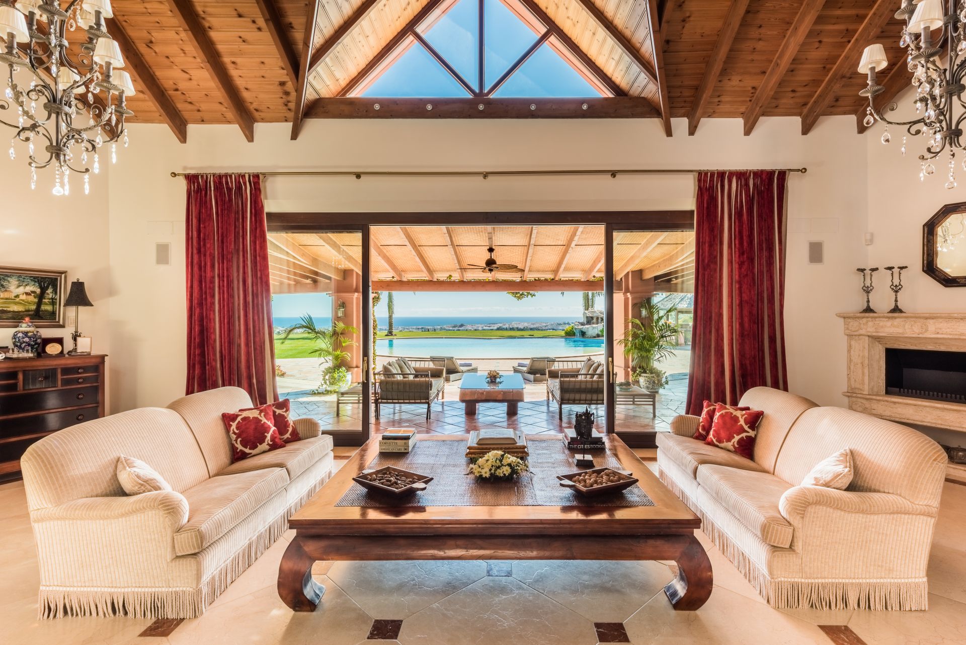 Immaculate villa for sale in Vega del Colorado