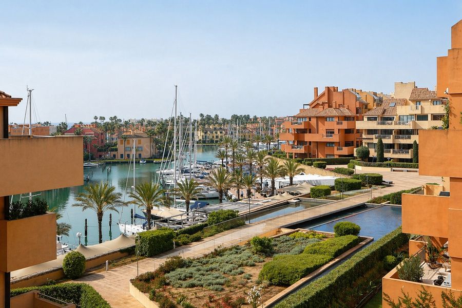 3-Bedroom Corner Apartment with Large Terraces in Ribera del Marlin, Sotogrande Marina