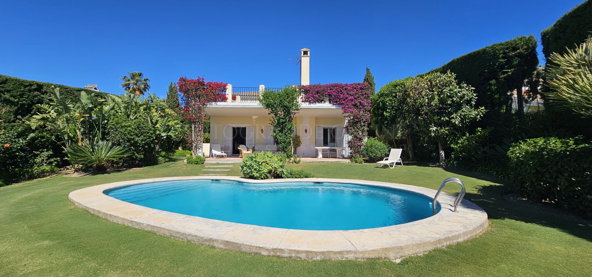Beautiful Villa in the upper area of Sotogrande with wonderful views.
