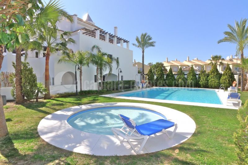 Development in Azalea Beach, Marbella