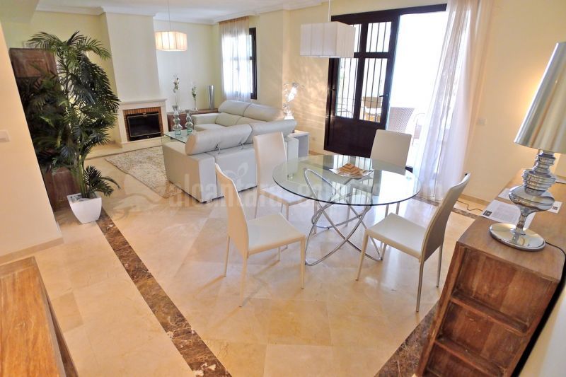 Development in Azalea Beach, Marbella