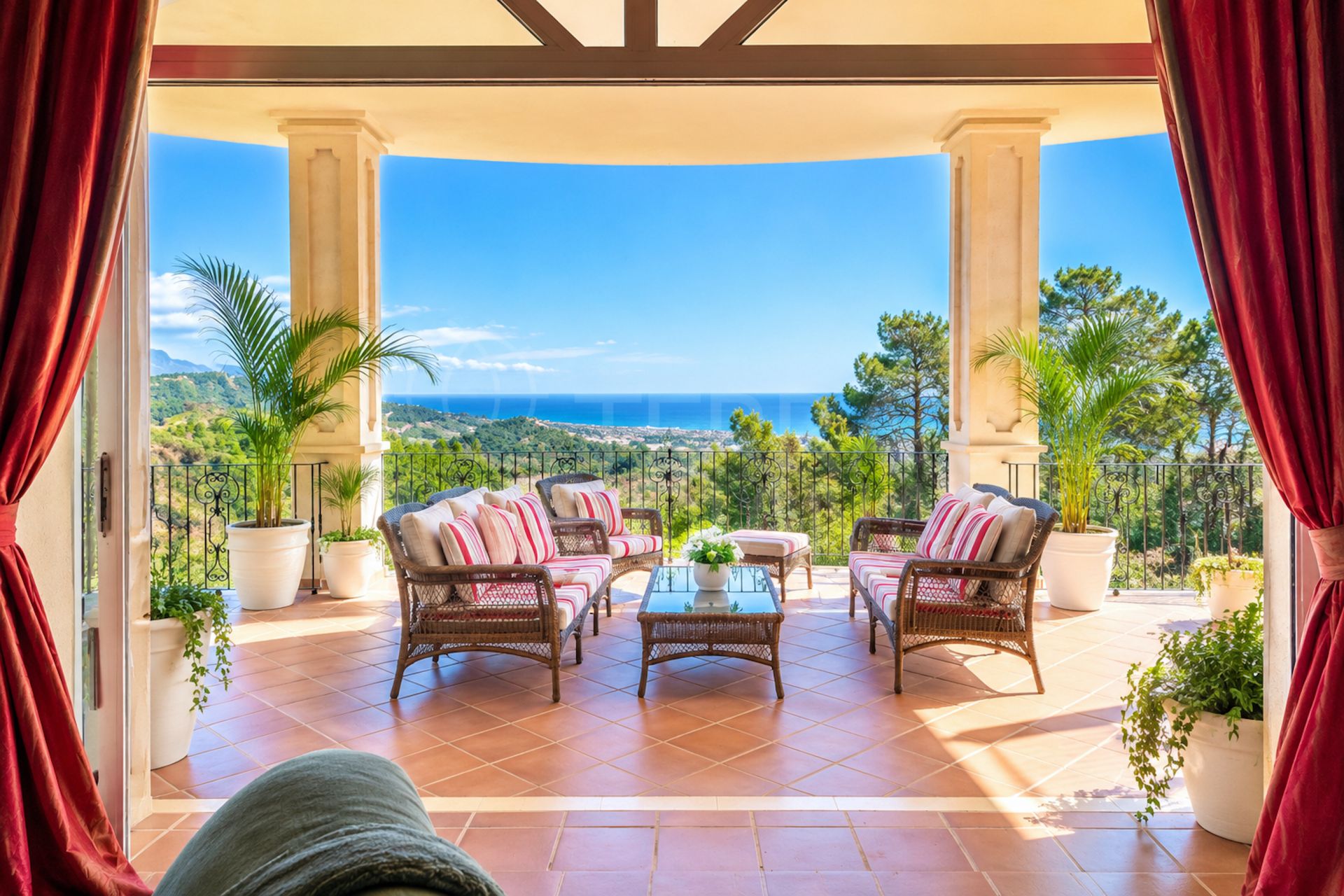 Villa in Estepona