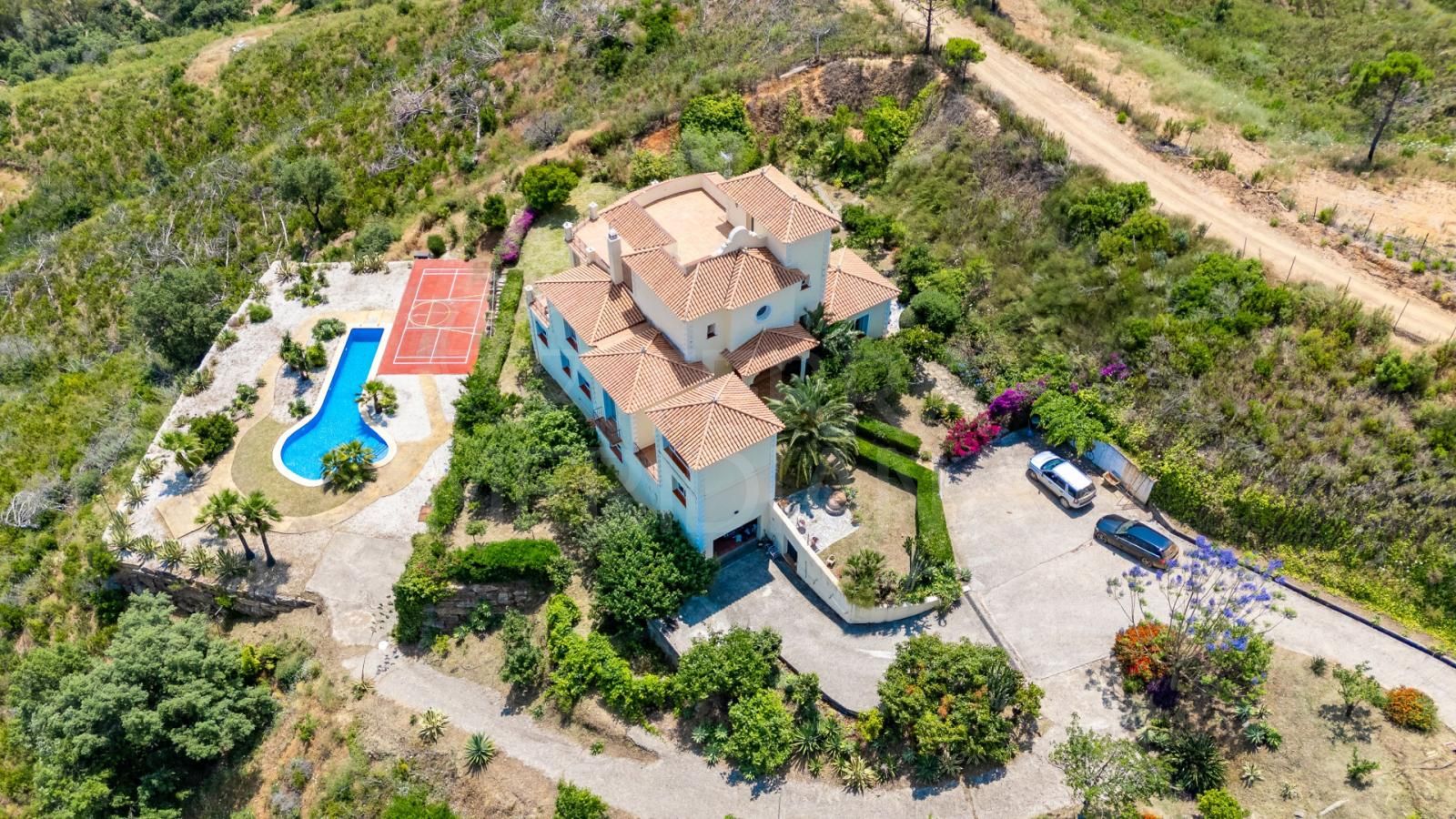 Villa in Estepona