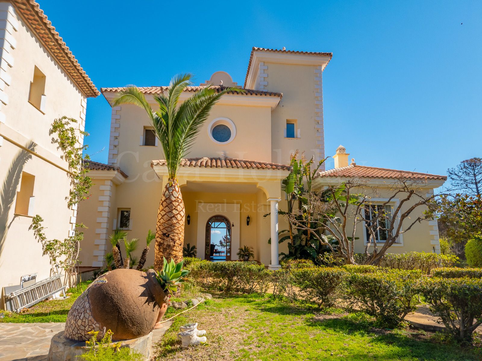 Villa in Estepona