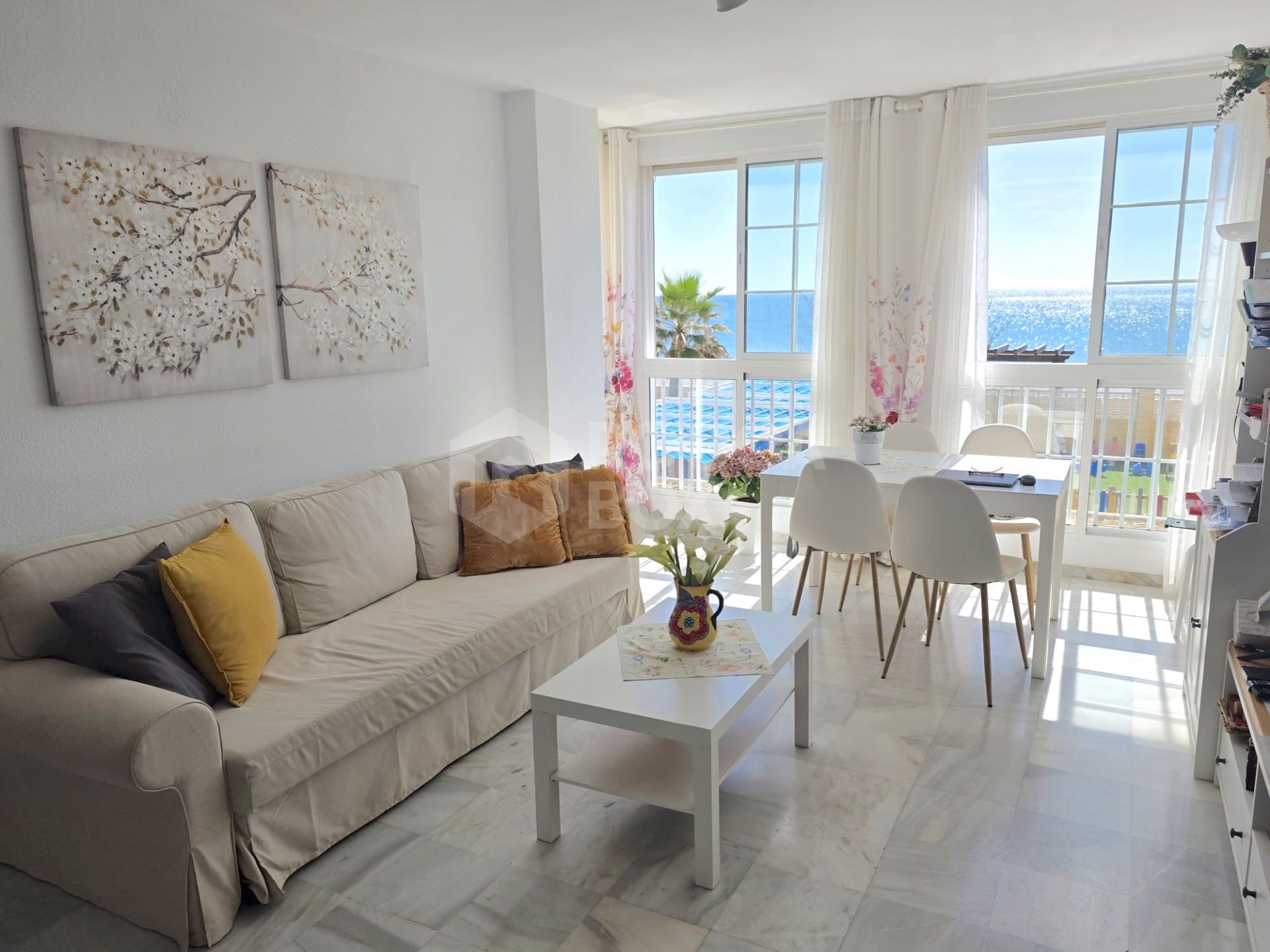 Exclusive Seafront Apartment with Stunning Sea Views for sale In Sabinillas