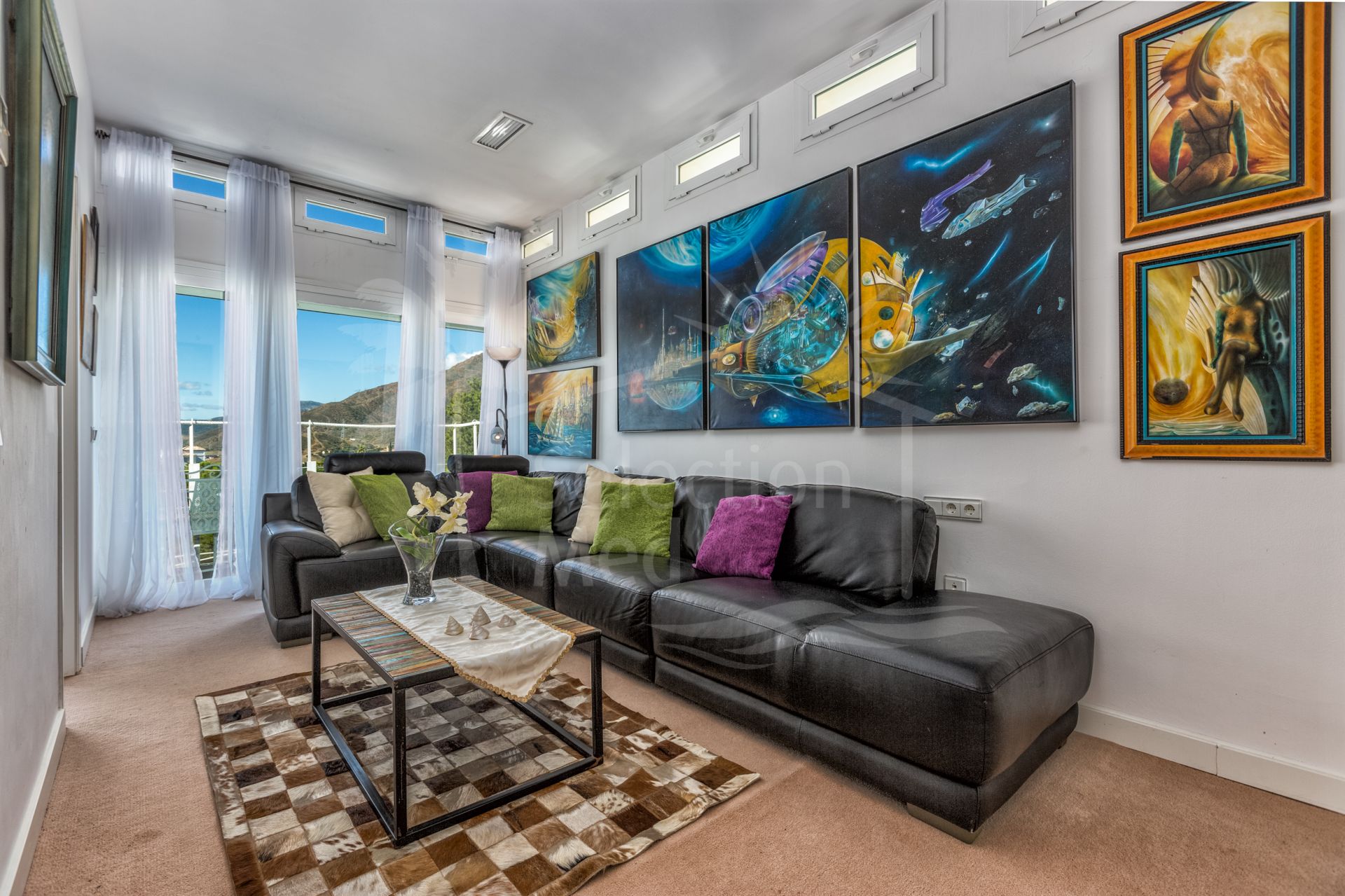 Exclusive Panoramic Villa in the Hills of Estepona