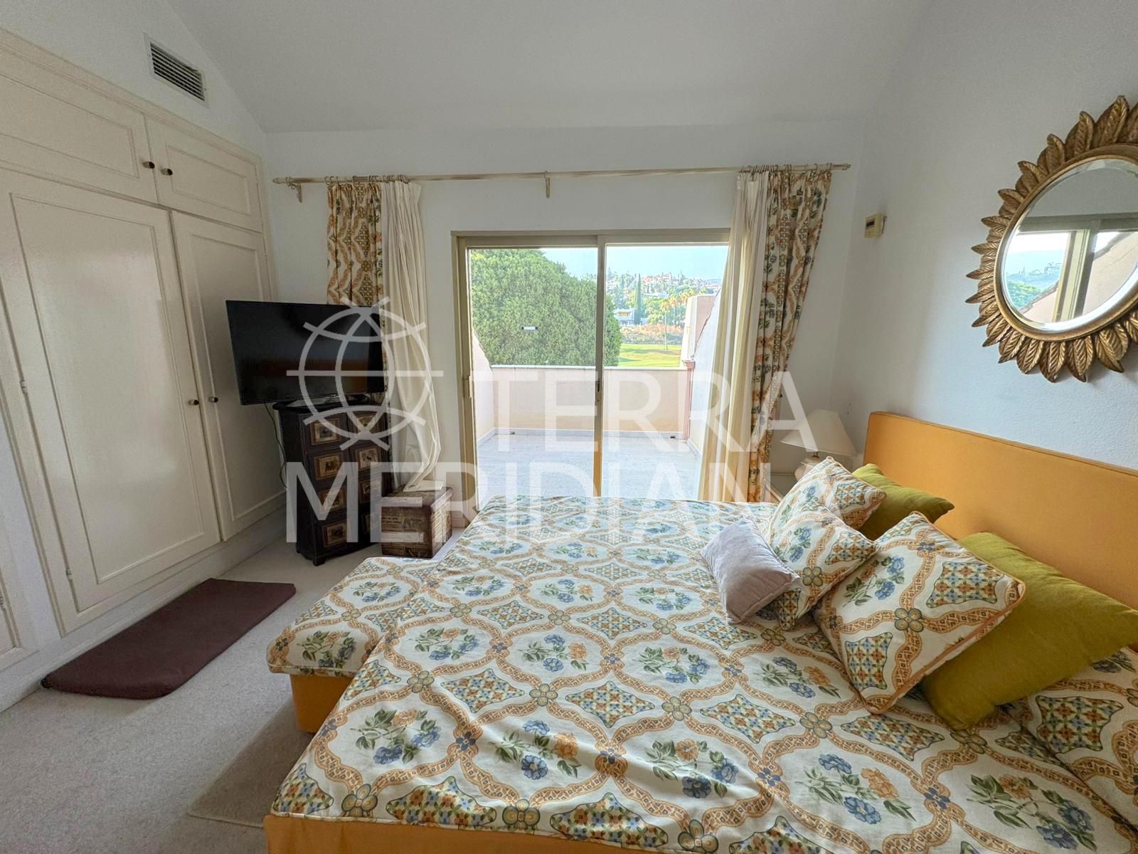 Duplex in Country Club Las Brisas, Marbella