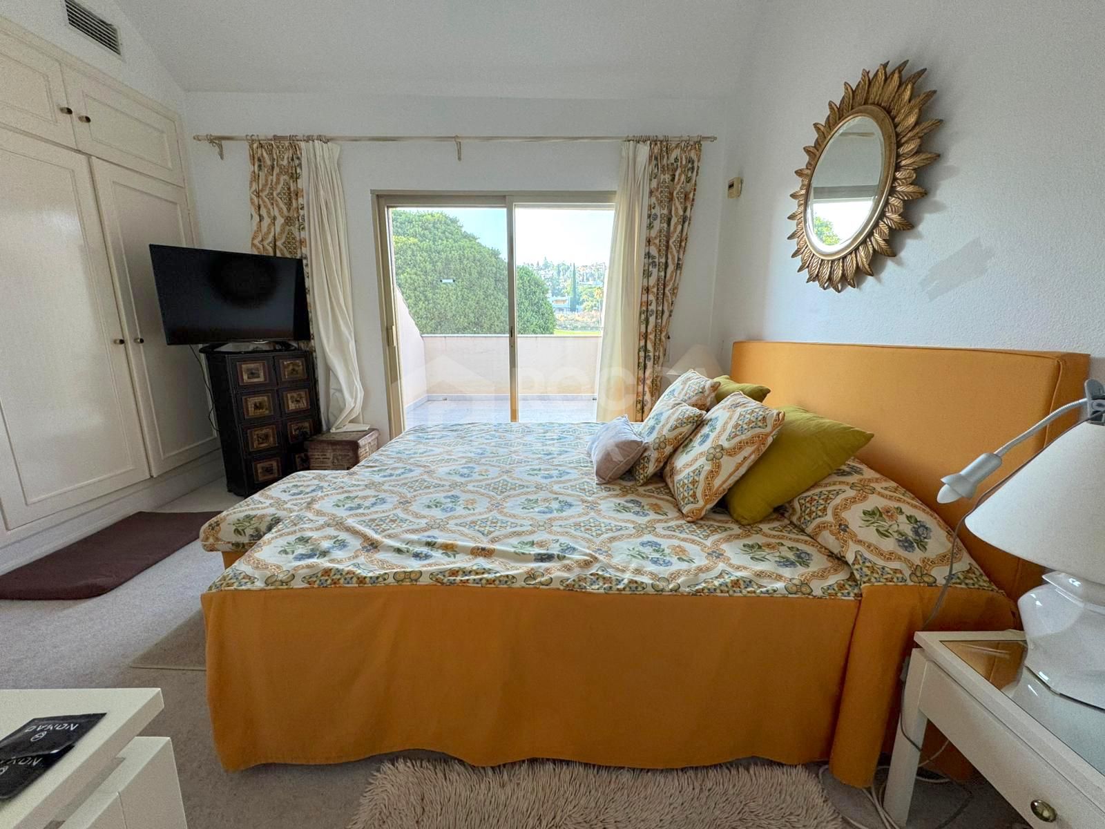 Duplex for sale in Las Brisas Country Club Nueva Andalucia