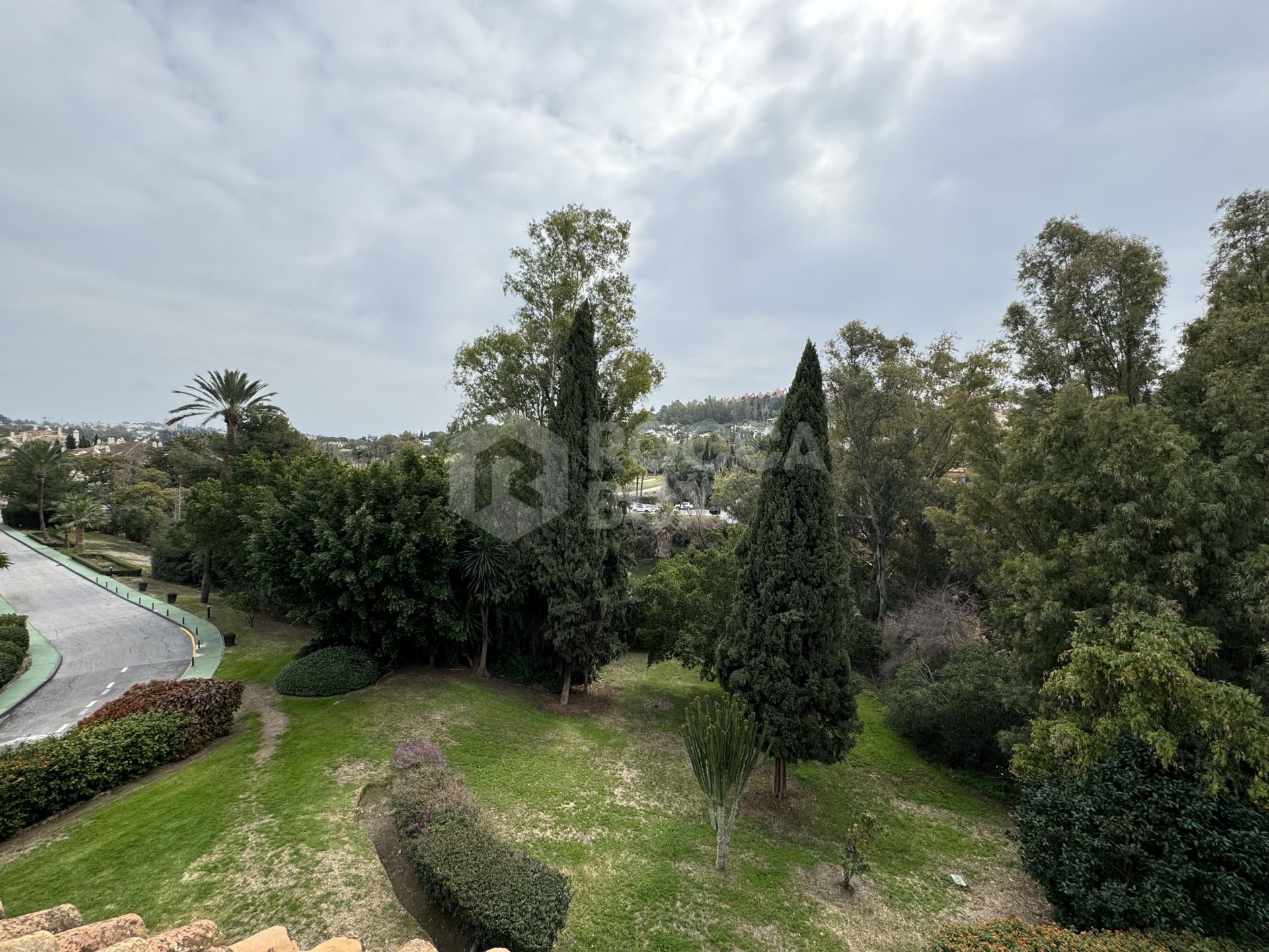 Duplex for sale in Las Brisas Country Club Nueva Andalucia