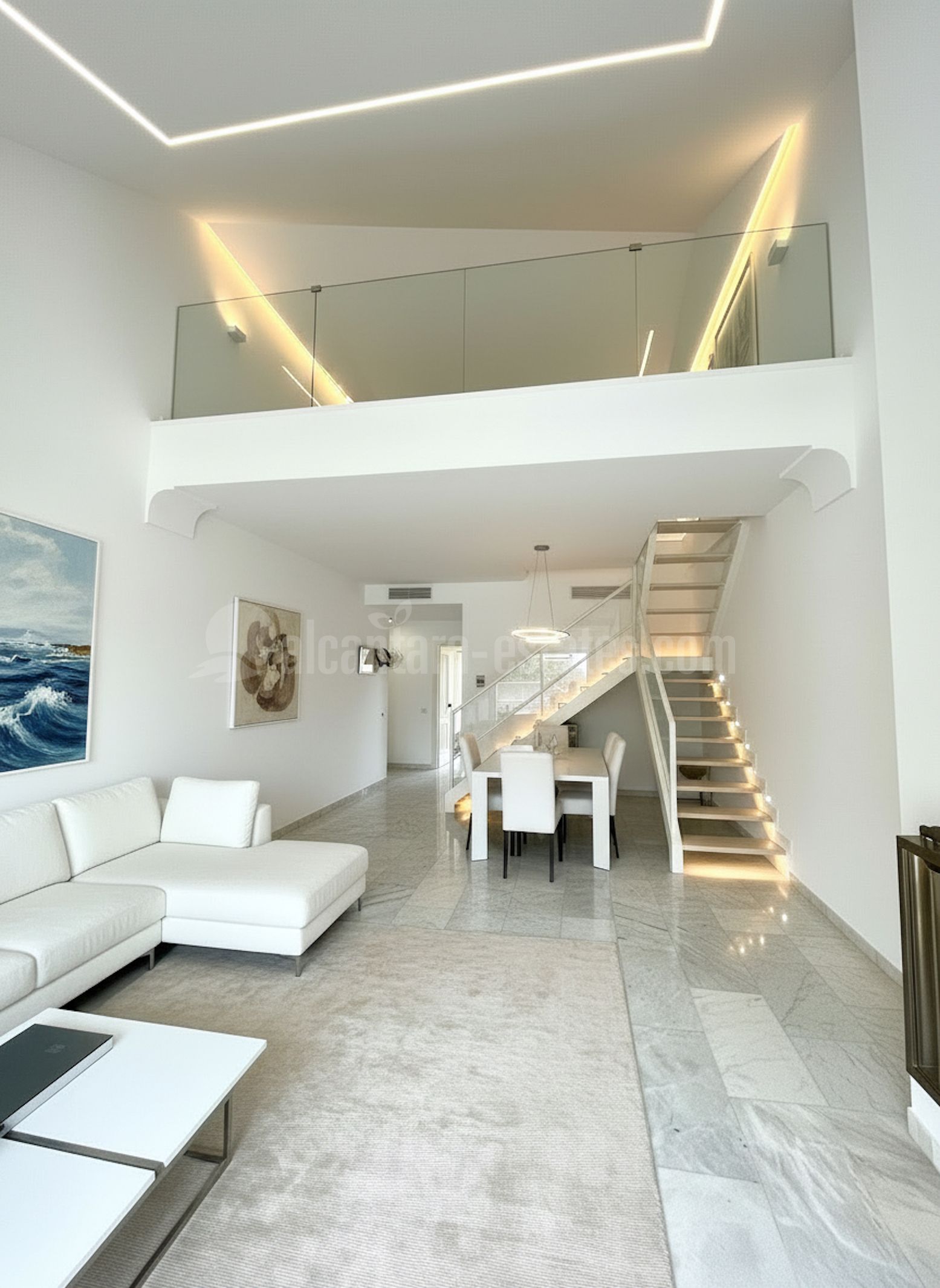 Duplex en Country Club Las Brisas, Marbella