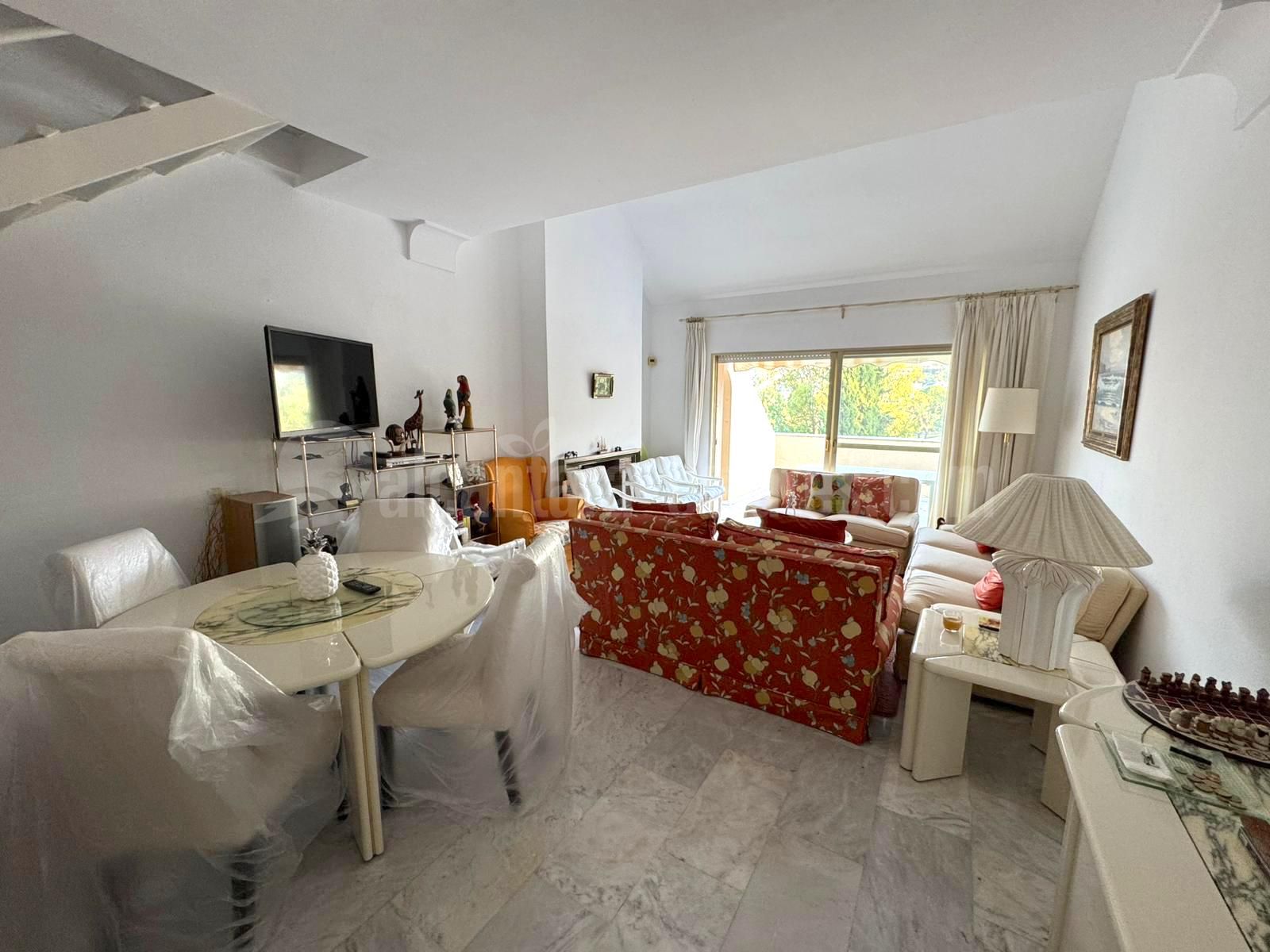 Duplex en Country Club Las Brisas, Marbella