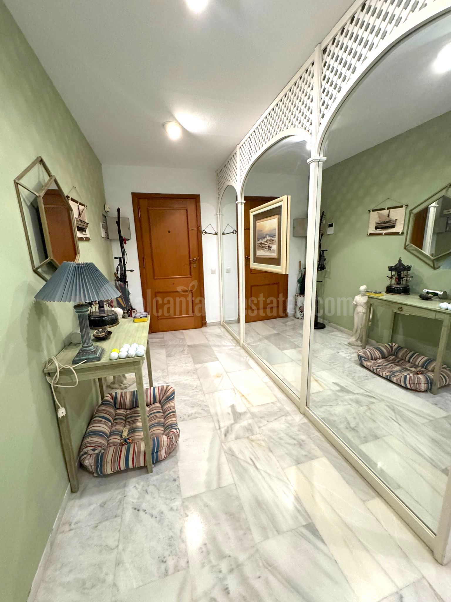 Duplex en Country Club Las Brisas, Marbella