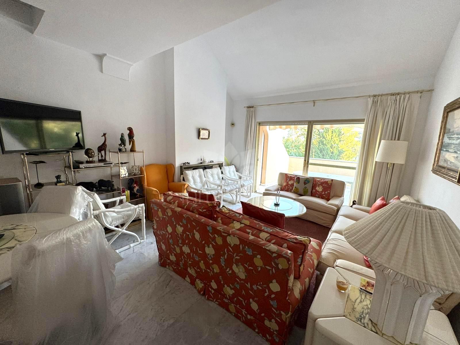 Duplex in Country Club Las Brisas, Marbella