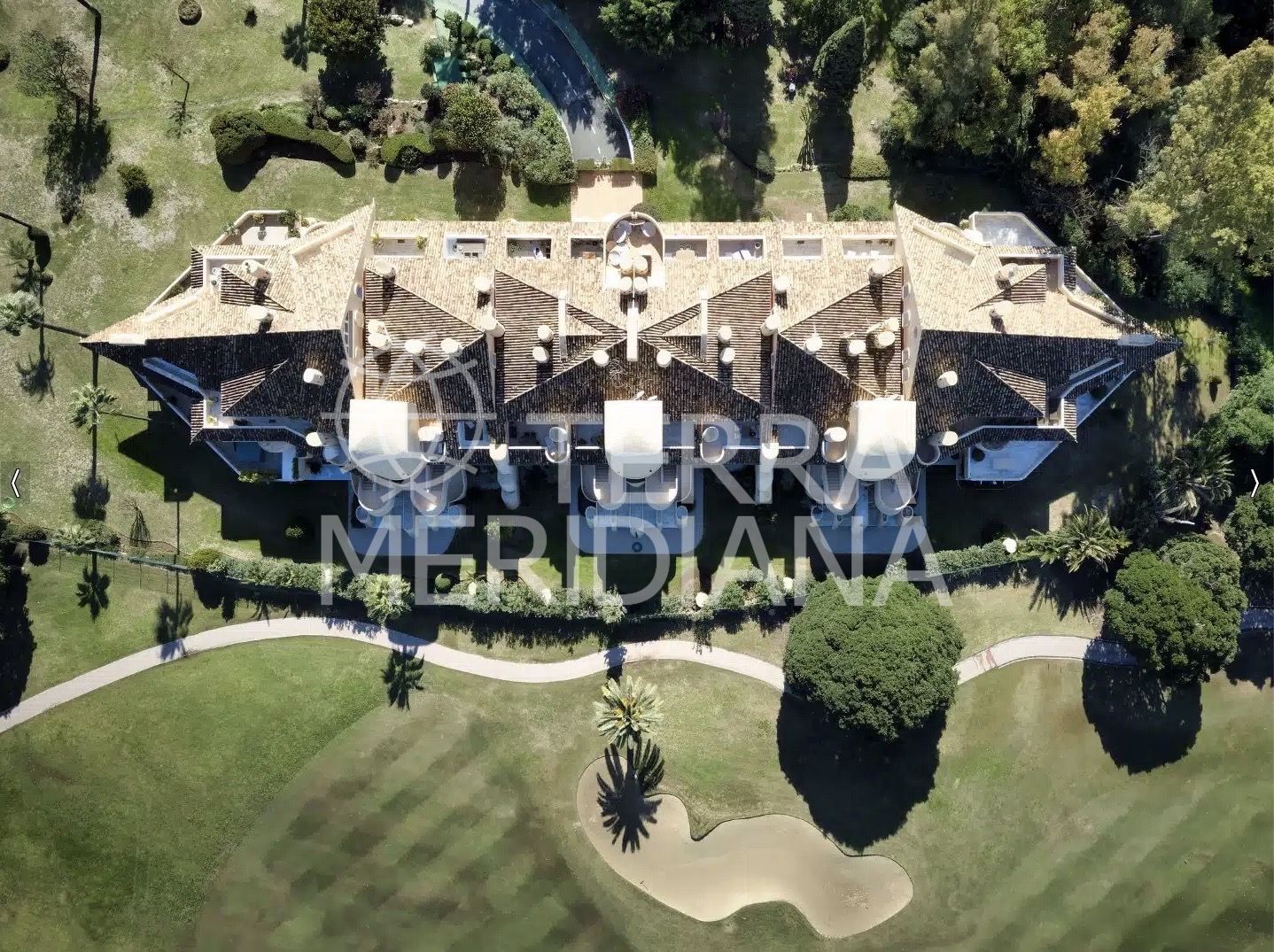 Duplex in Country Club Las Brisas, Marbella