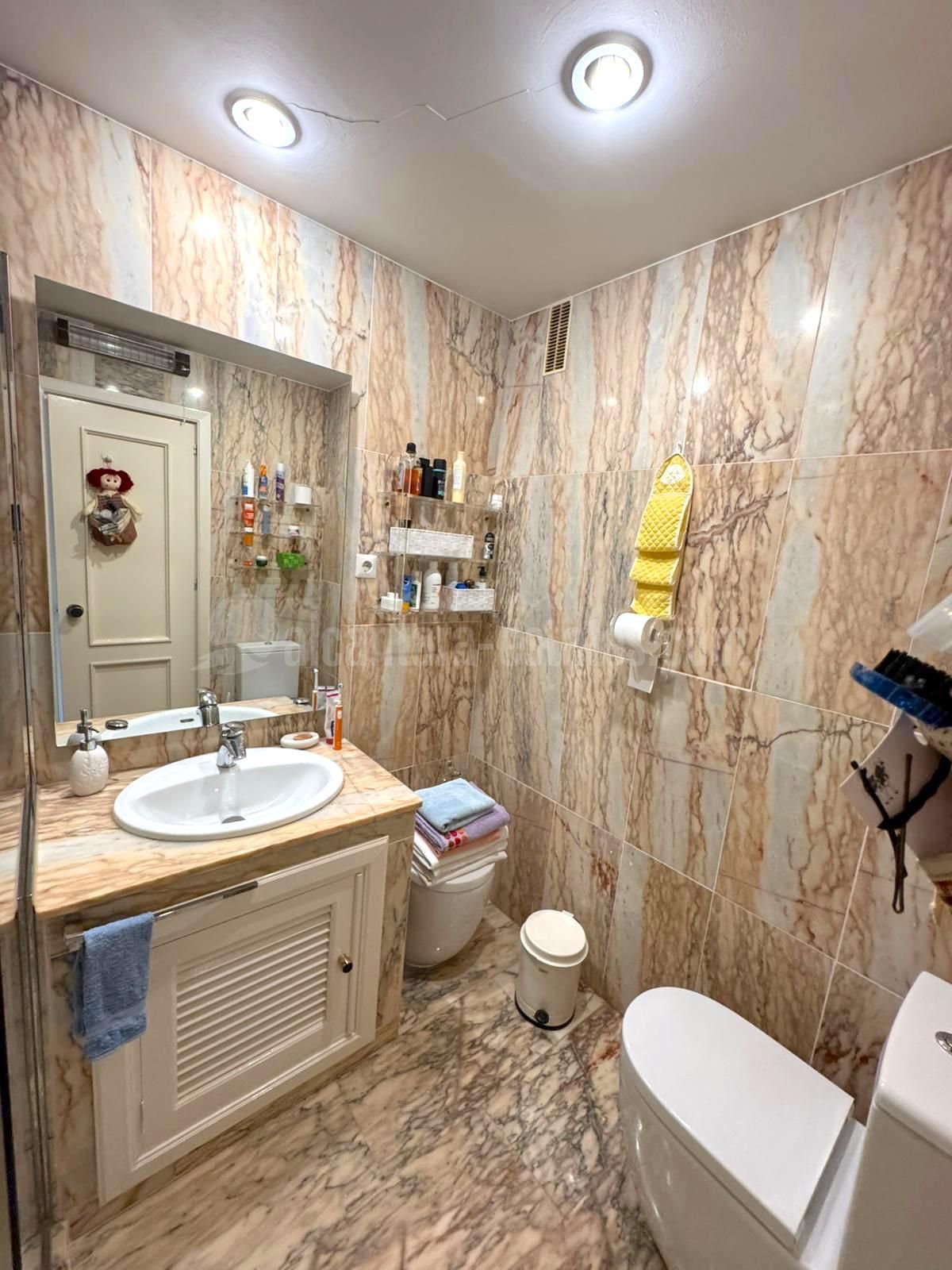 Duplex en Country Club Las Brisas, Marbella