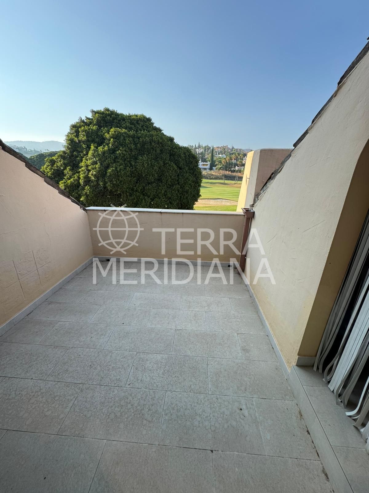 Duplex in Country Club Las Brisas, Marbella