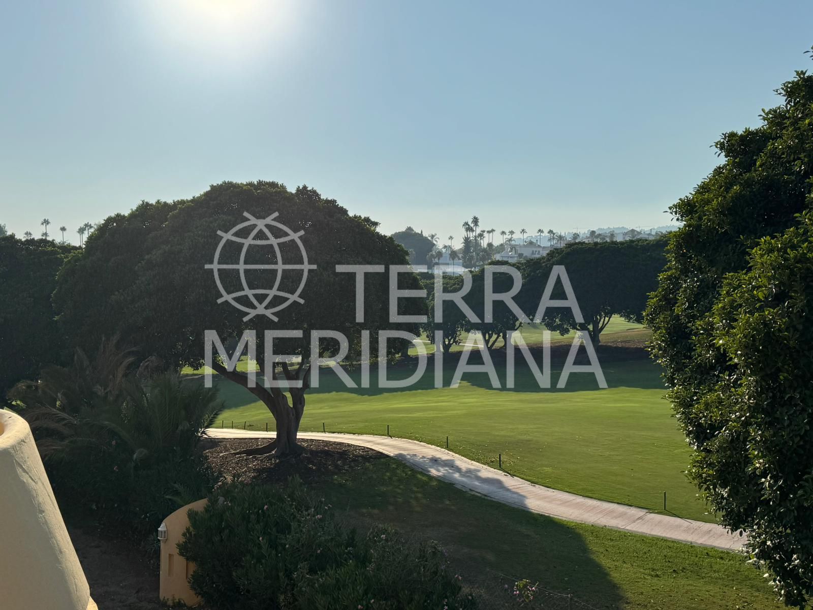 Duplex in Country Club Las Brisas, Marbella