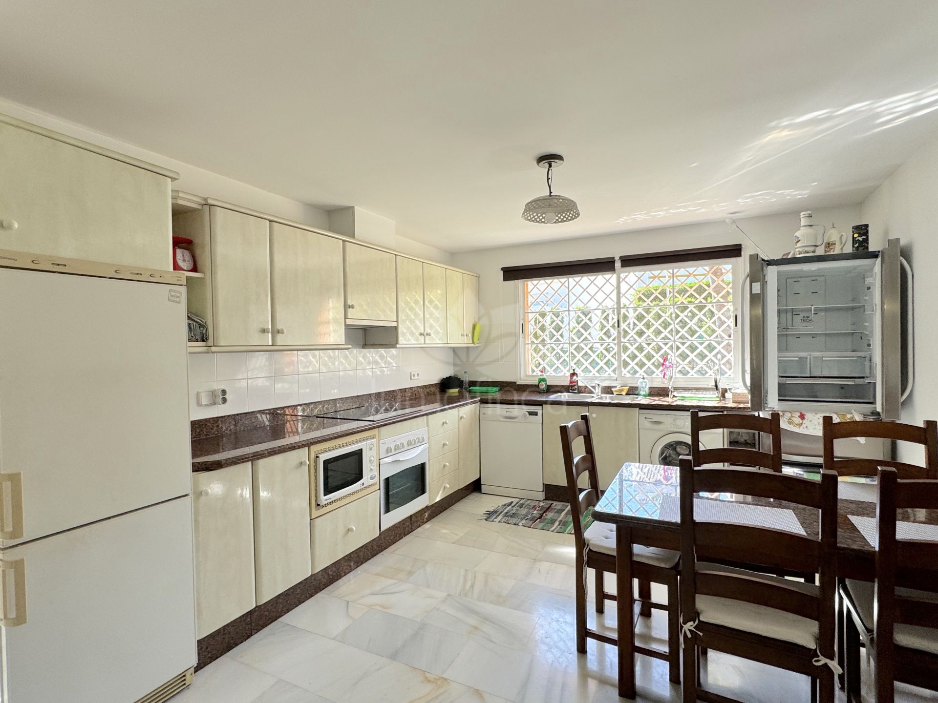 Chalet in Monte Biarritz, Estepona