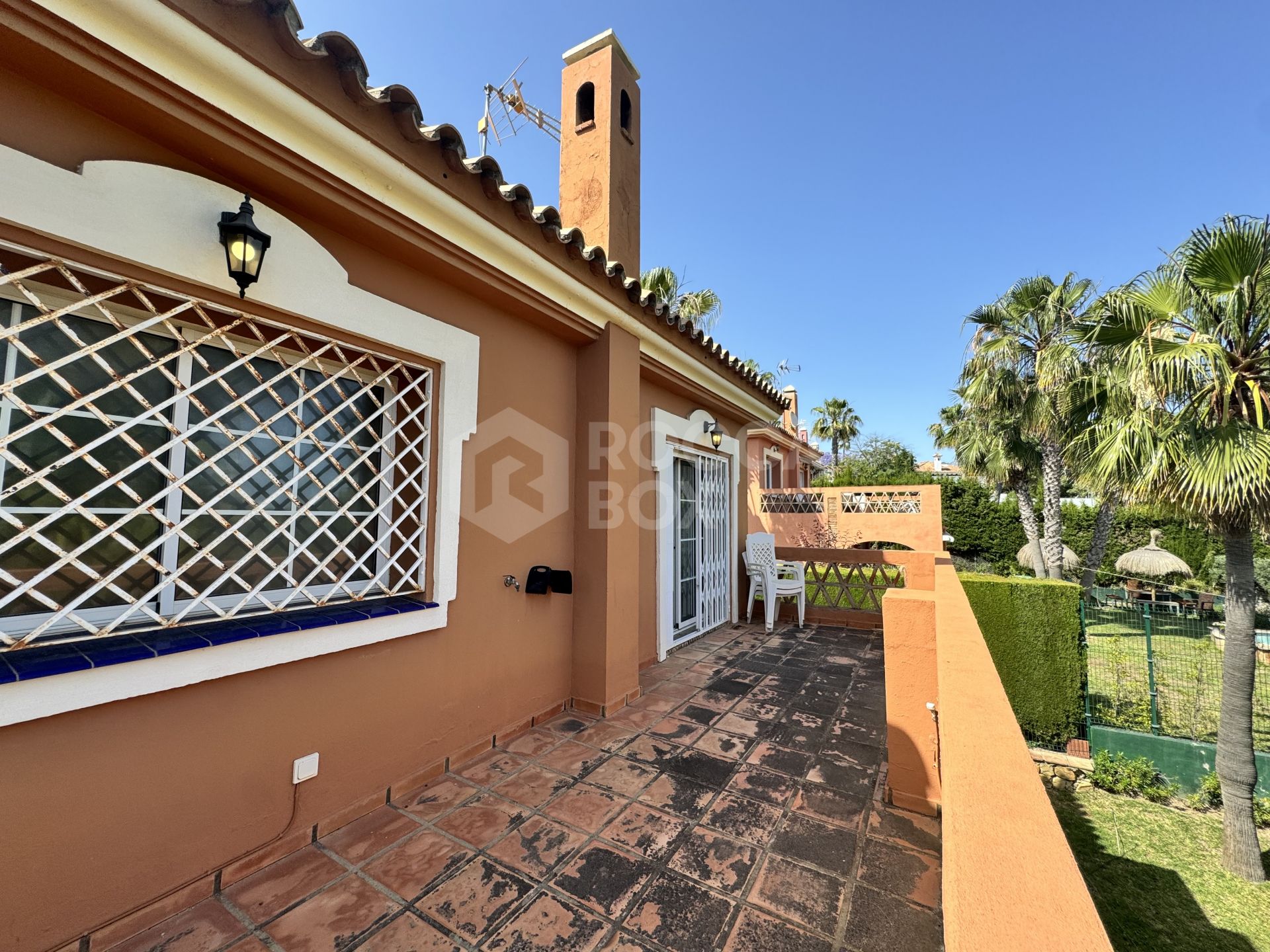 Mediterranean-style Detached Villa in Private Gated Community with Communal Amenities