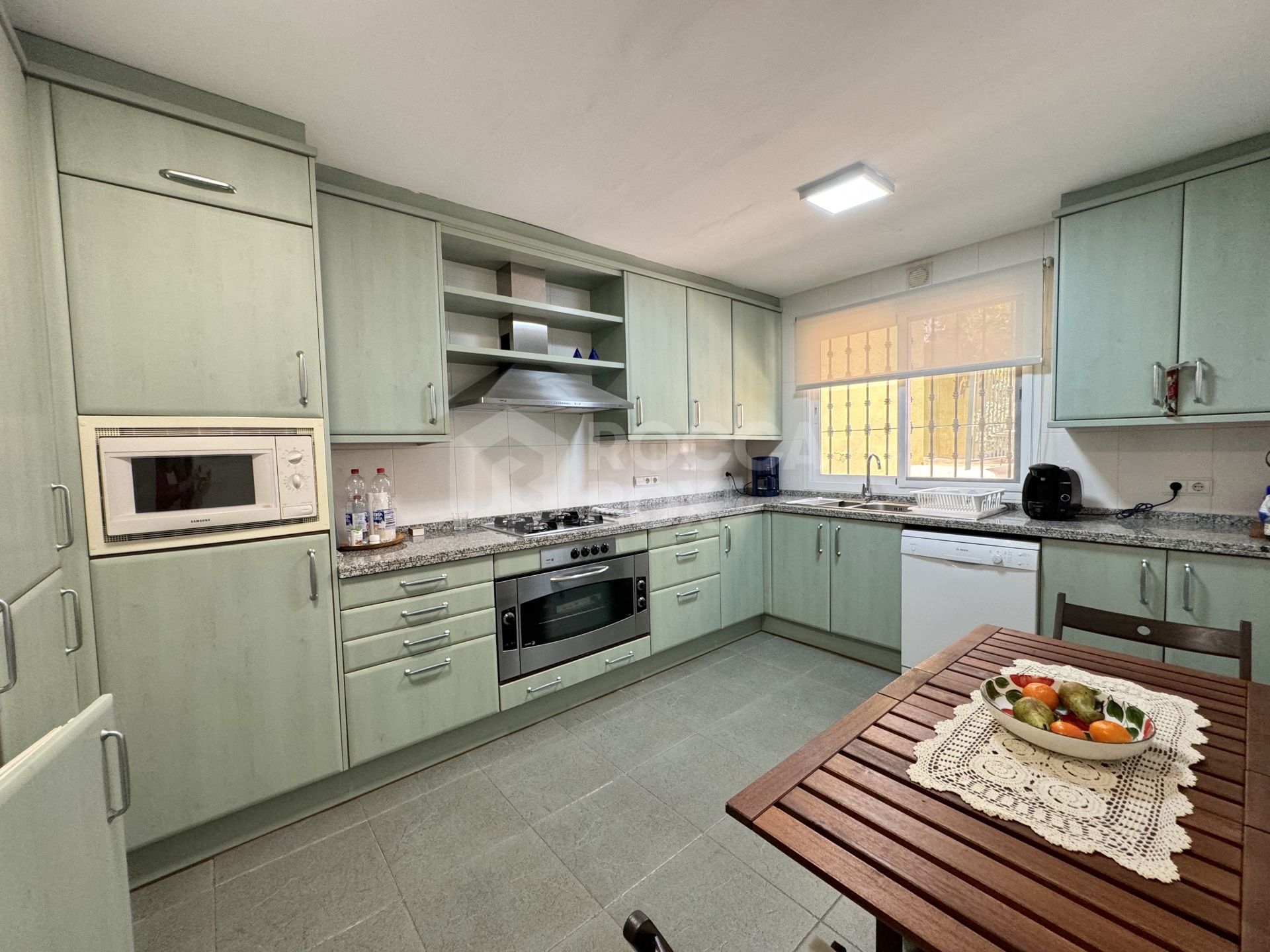 Townhouse for sale in Atalaya Estepona
