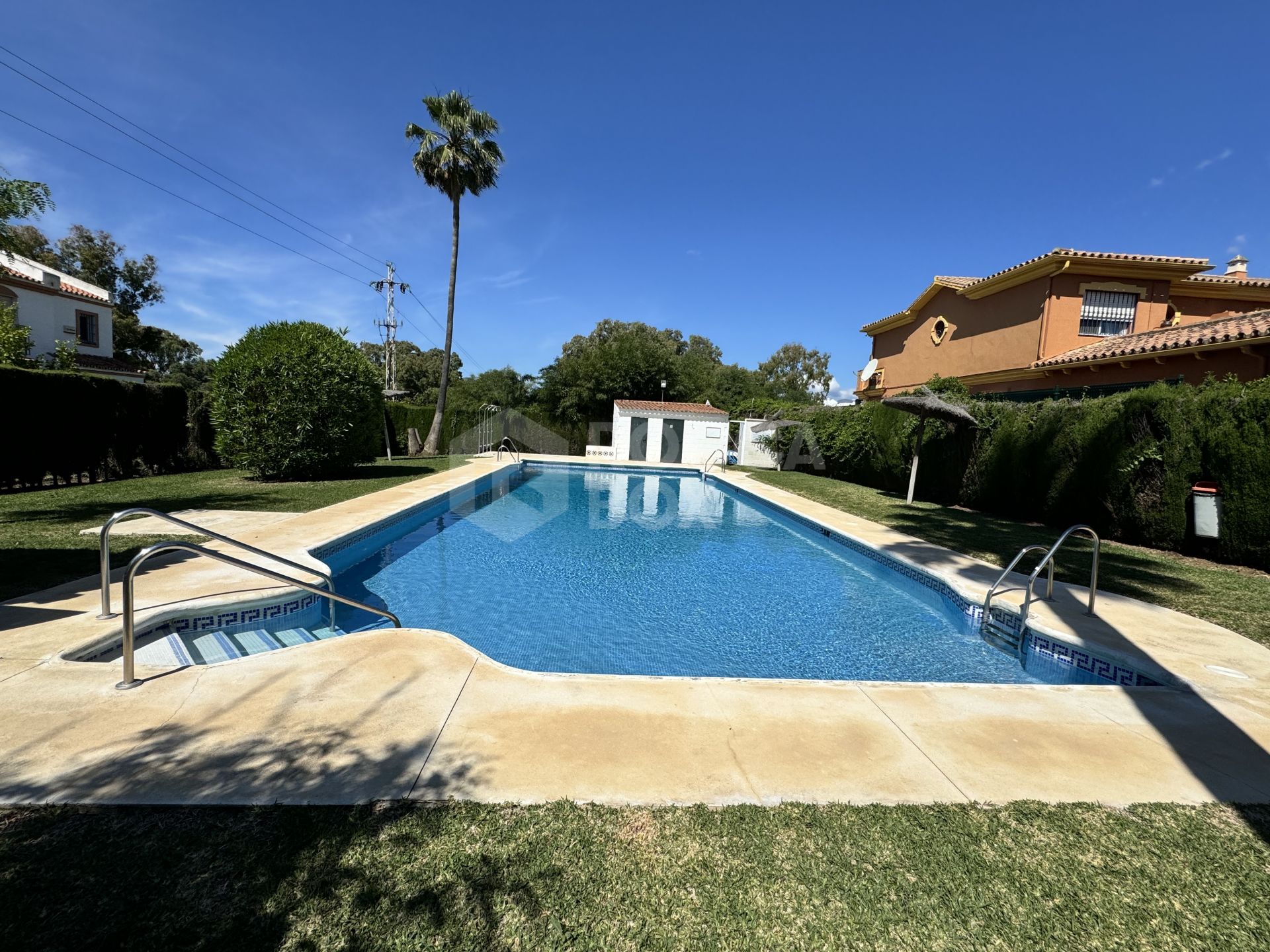 Townhouse for sale in Atalaya Estepona