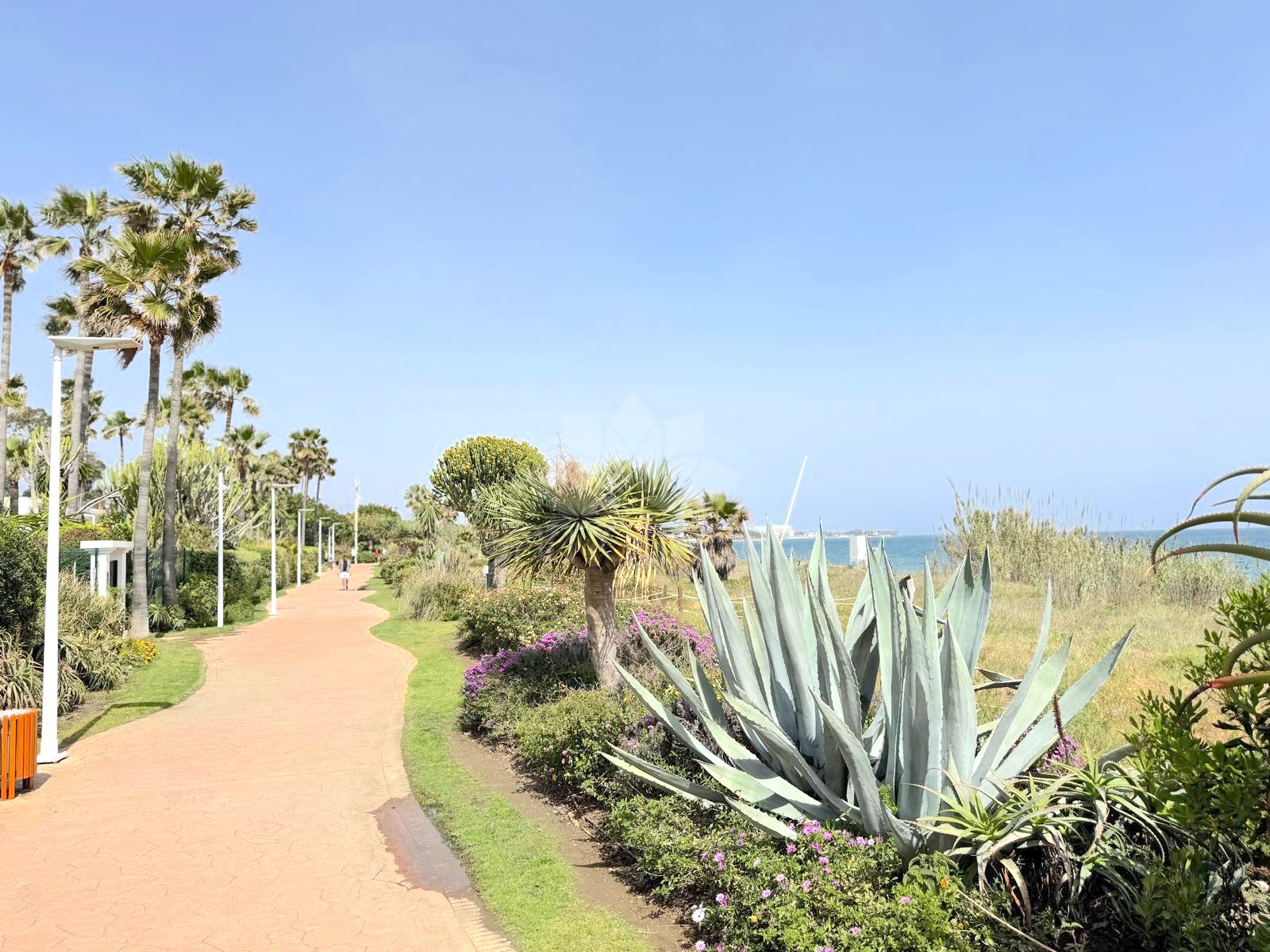 Apartamento Planta Baja en Costalita, Estepona