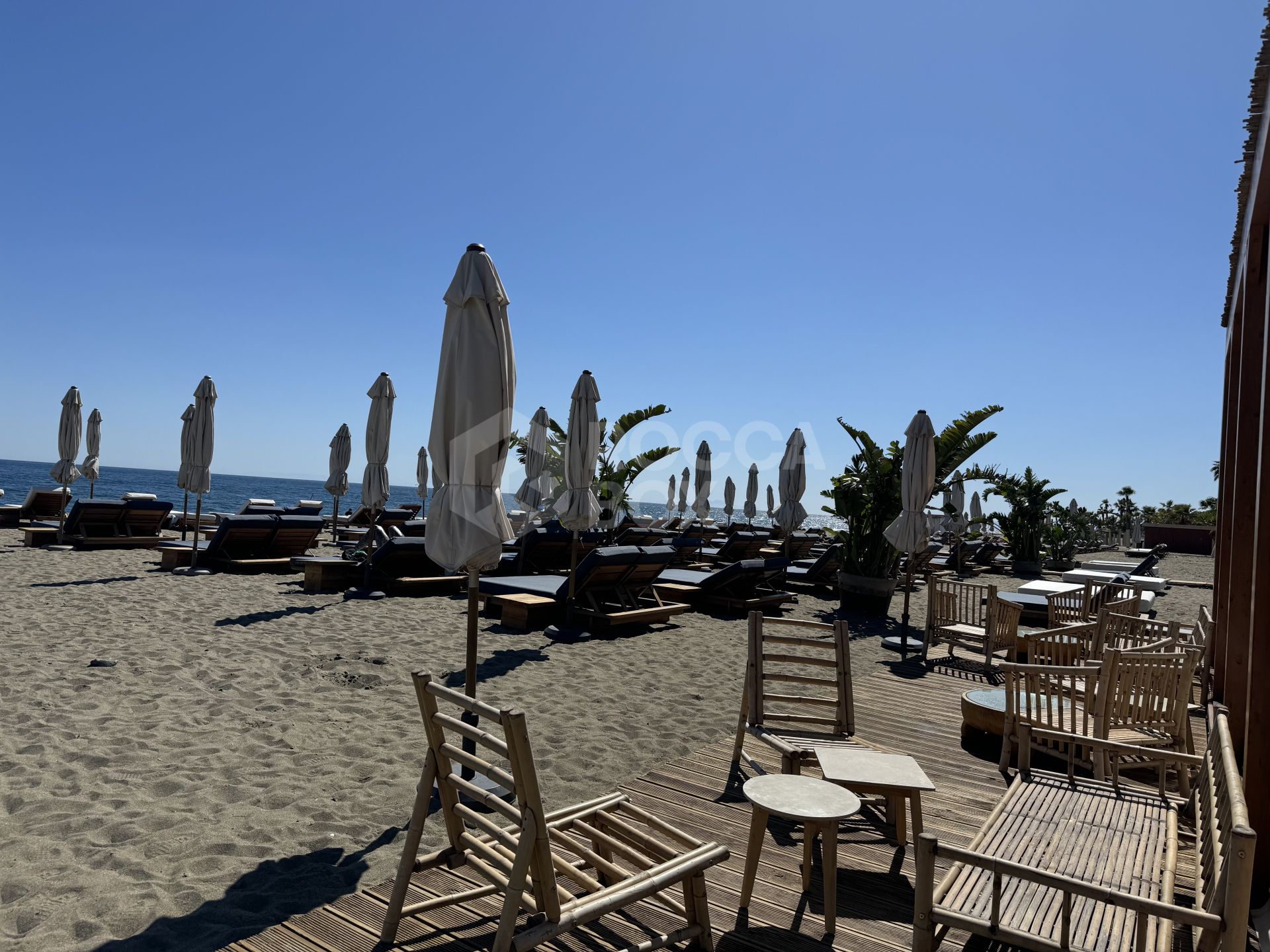 Exclusive Apartment for Sale in Costalita Urbanization, Estepona - New Golden Mile