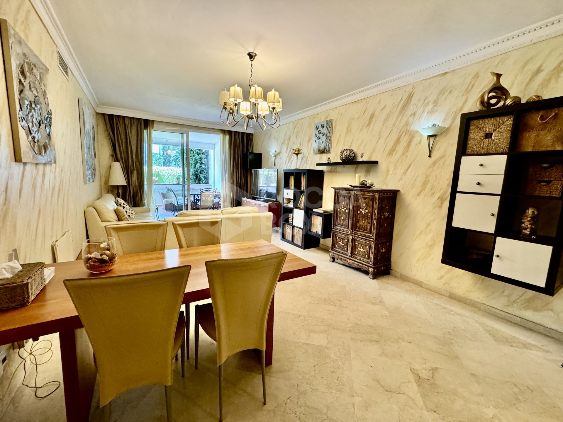Exclusive Apartment for Sale in Costalita Urbanization, Estepona - New Golden Mile