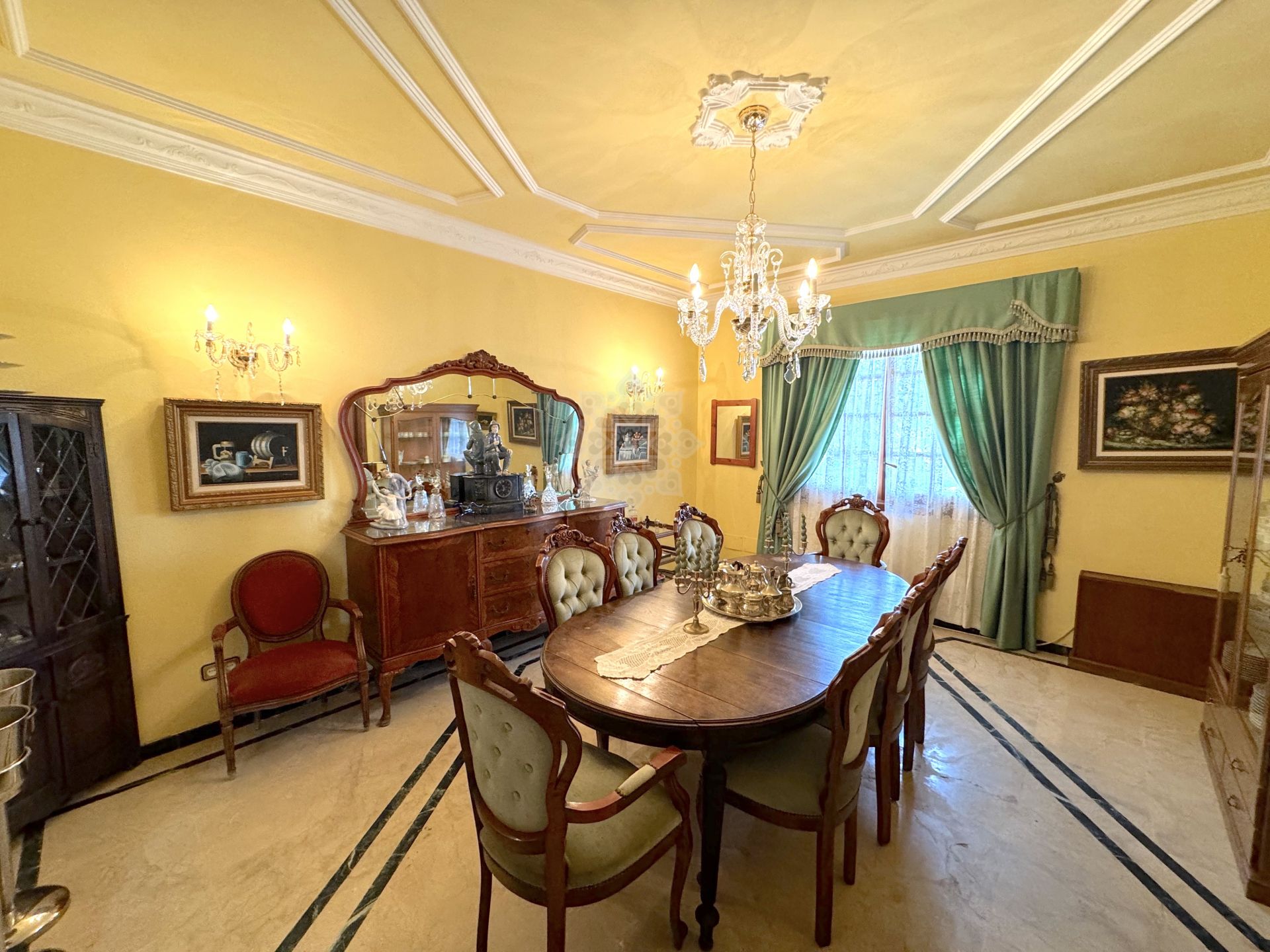 Villa in Don Pedro, Estepona