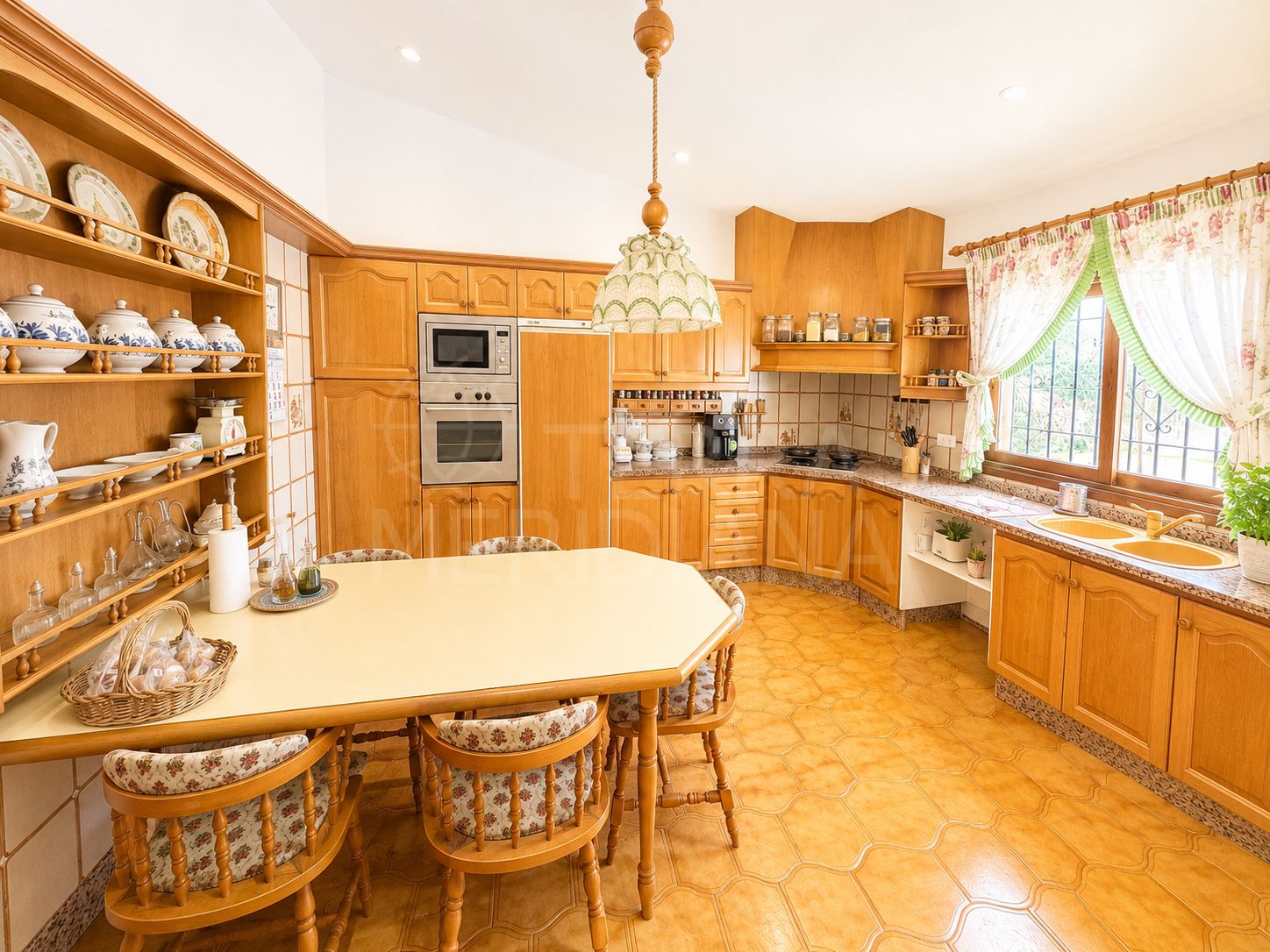 Villa in Don Pedro, Estepona